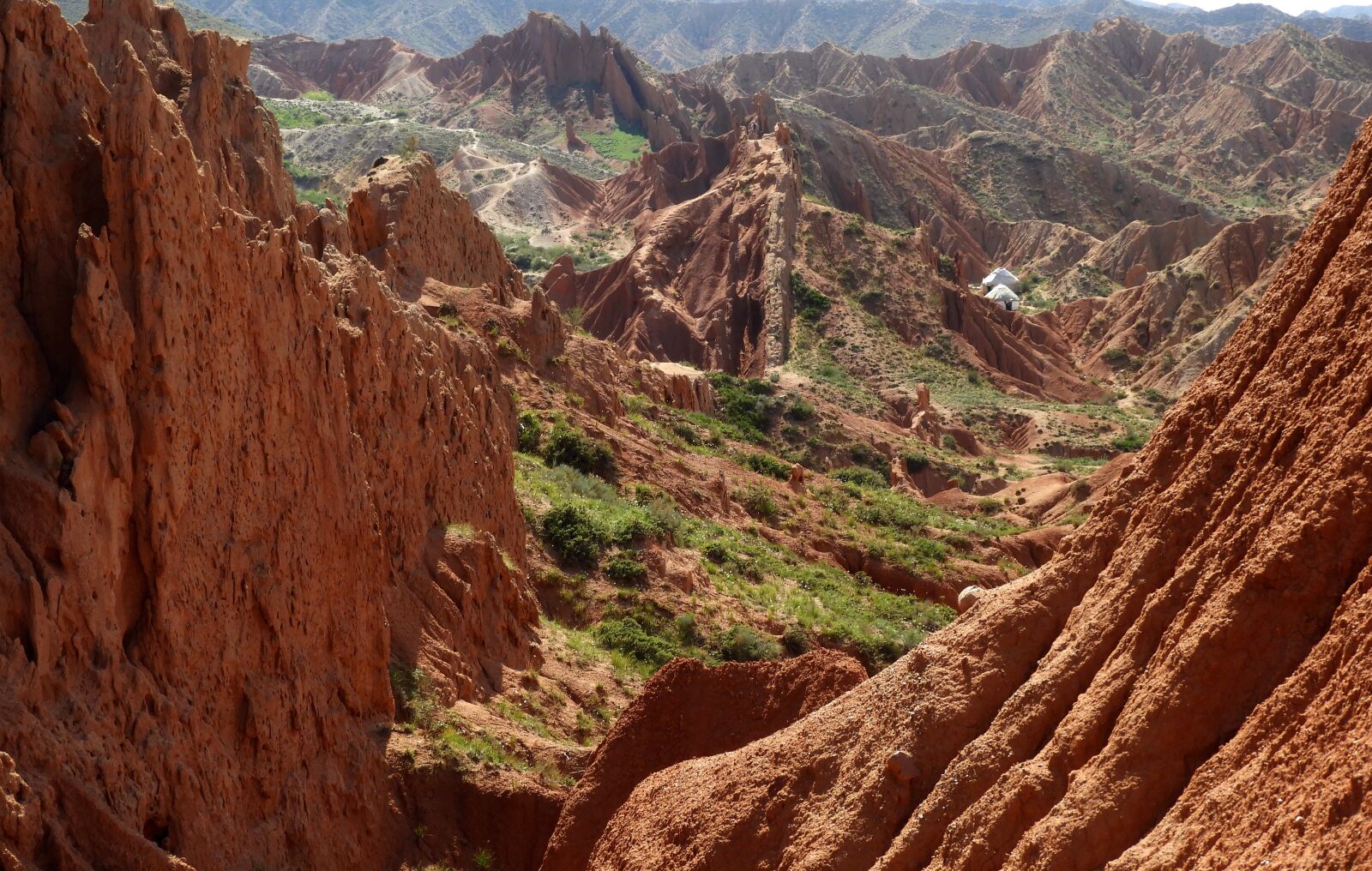 Nikon Coolpix B700 sample photo. Kyrgyztan, canyon tale, red photography