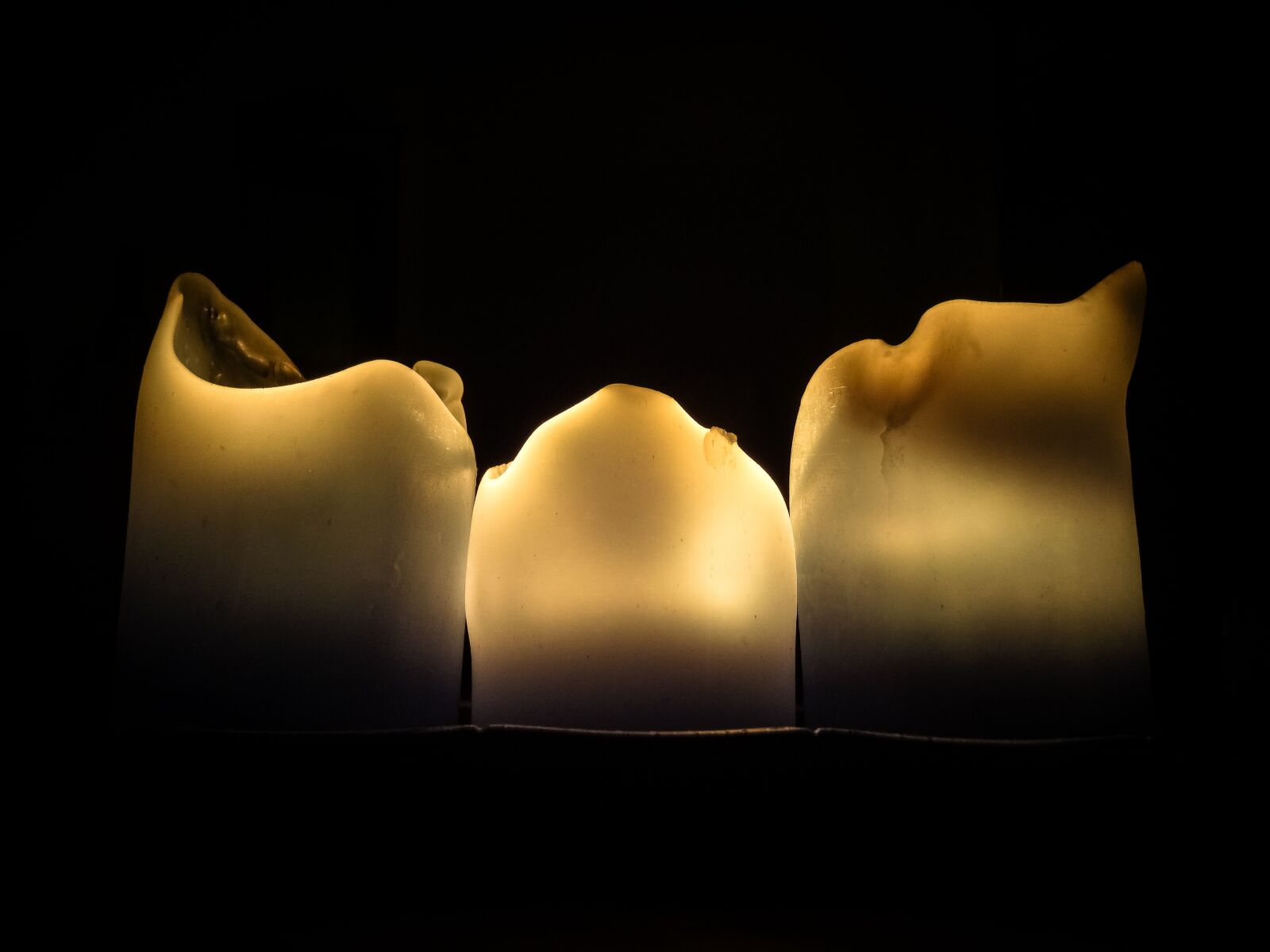 Sony Cyber-shot DSC-HX50V sample photo. Candle, mood, dark photography