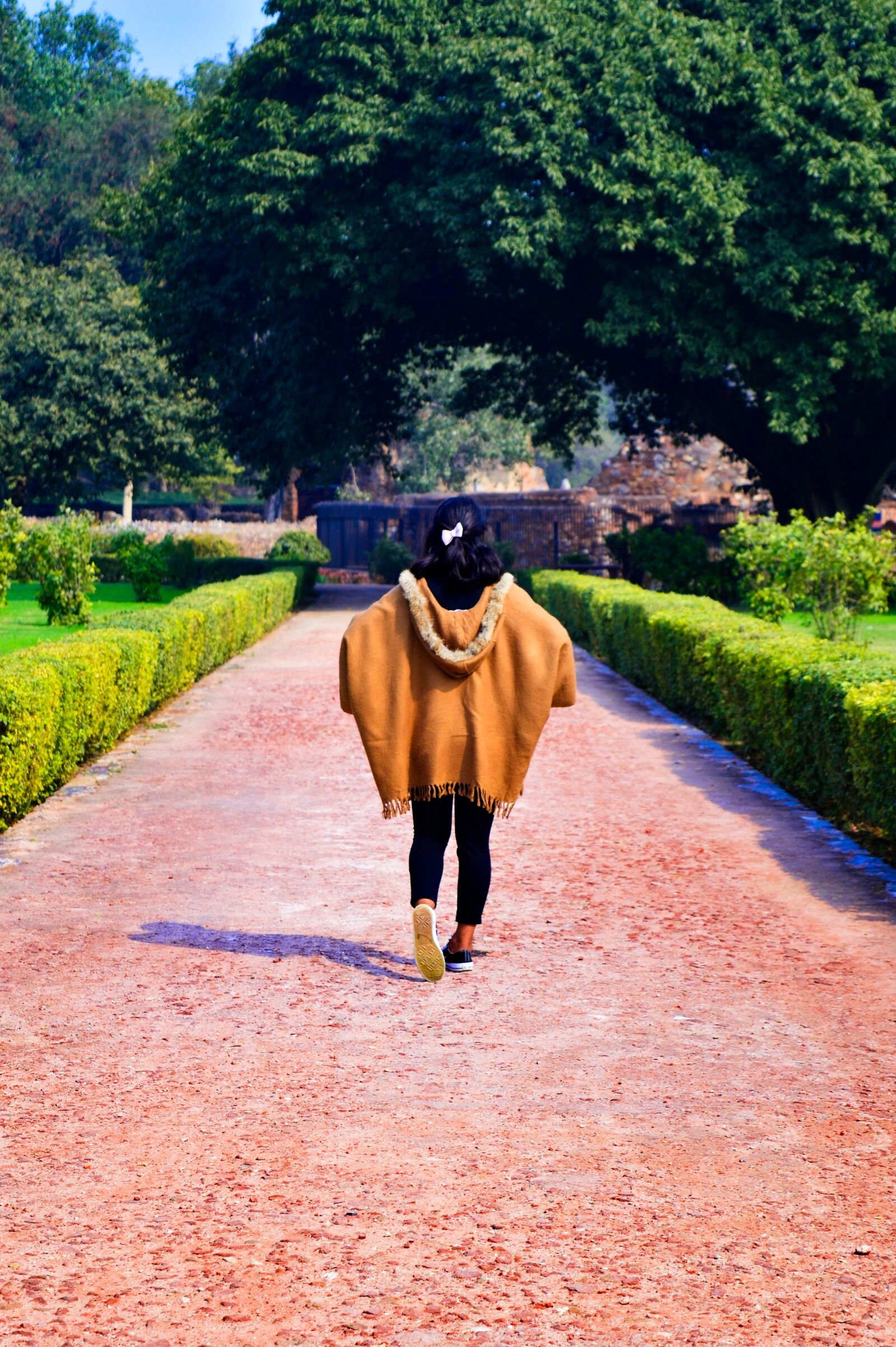 Nikon D3200 sample photo. Girl, park, pathway photography