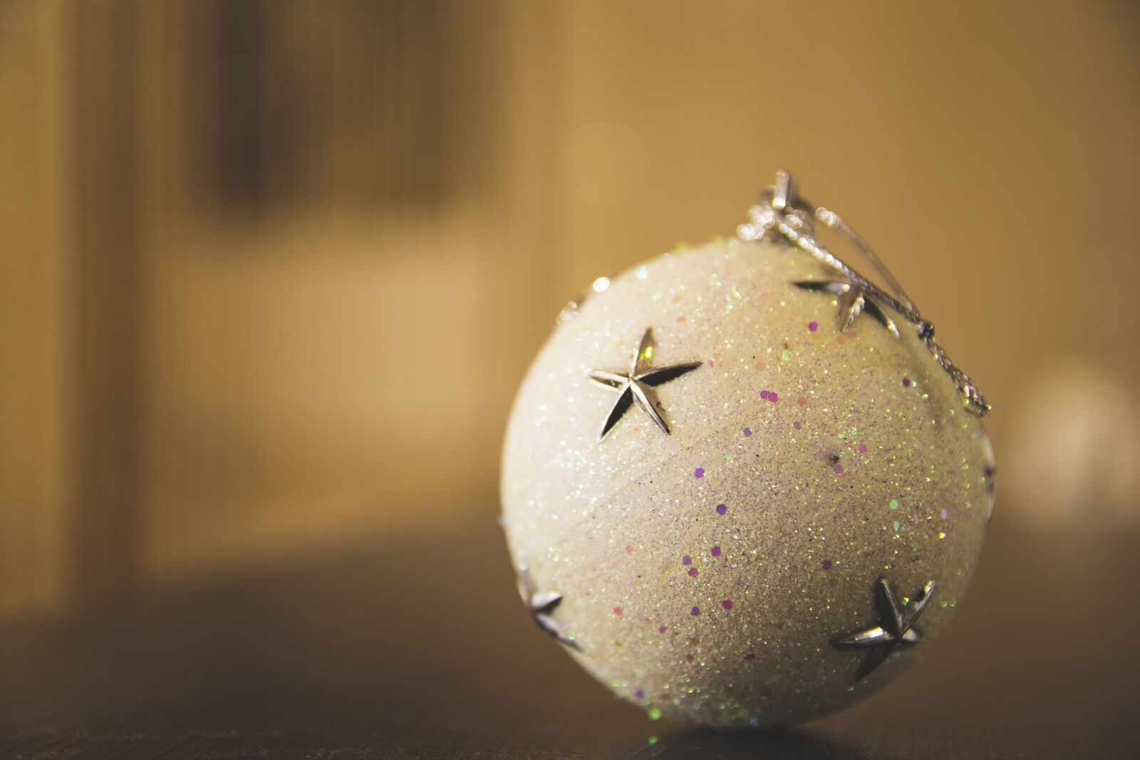 Canon EOS 77D (EOS 9000D / EOS 770D) sample photo. Christmas toy, new year's photography