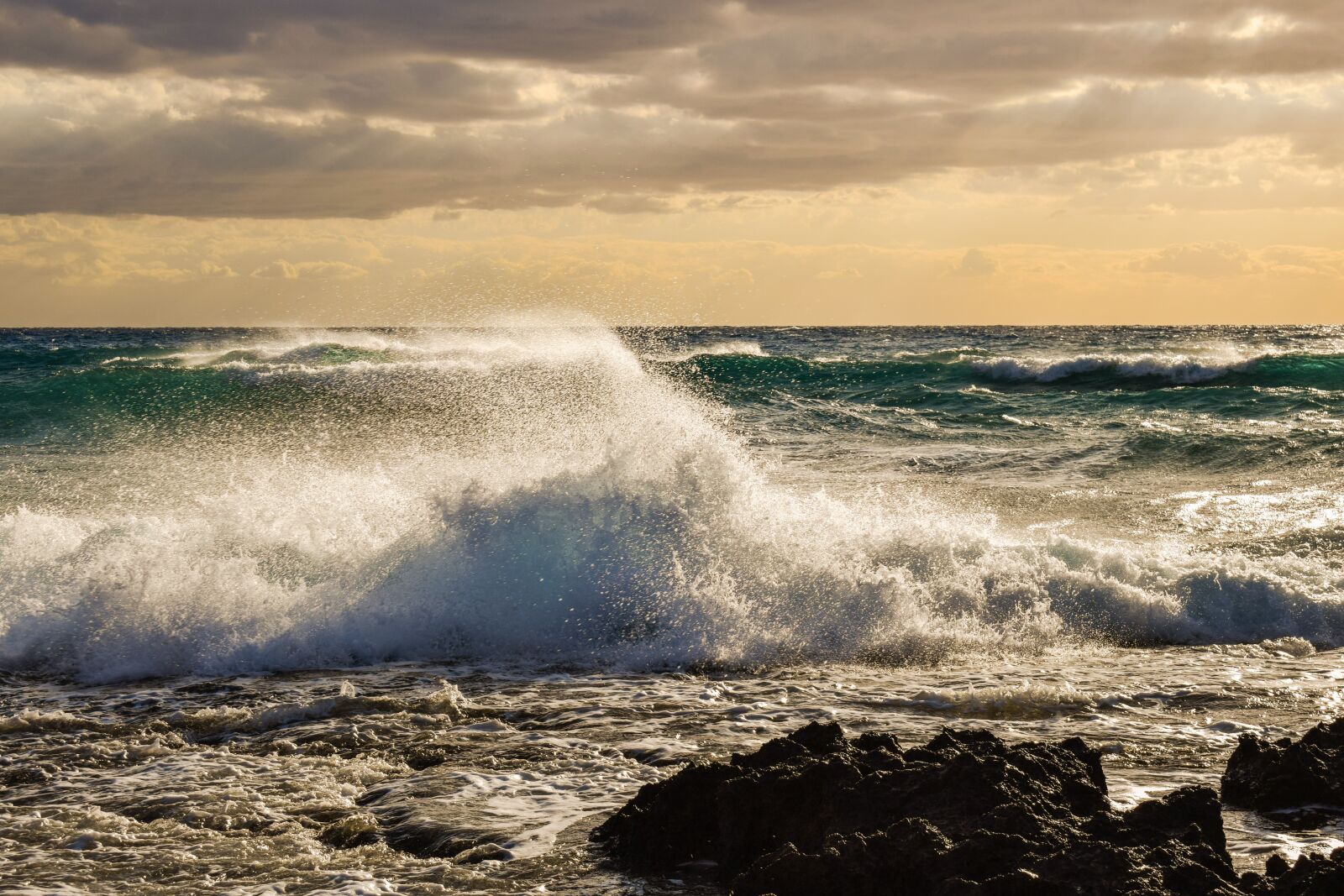 Nikon D3300 sample photo. Wave, spectacular, smashing photography