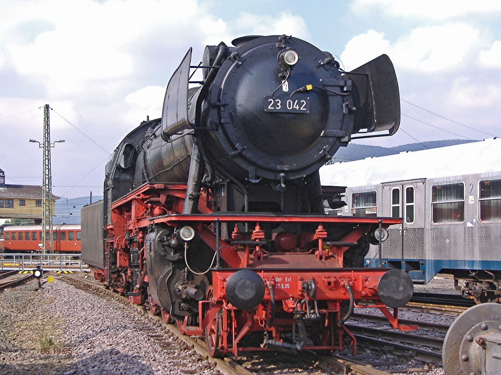 Fujifilm FinePix A345 sample photo. Steam locomotive, personenzuglok, neubaulok photography