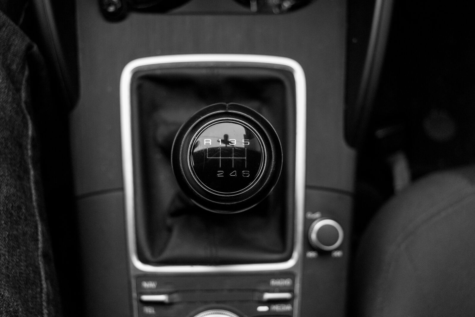 Canon EOS 80D sample photo. Audi, circuit, transmission photography
