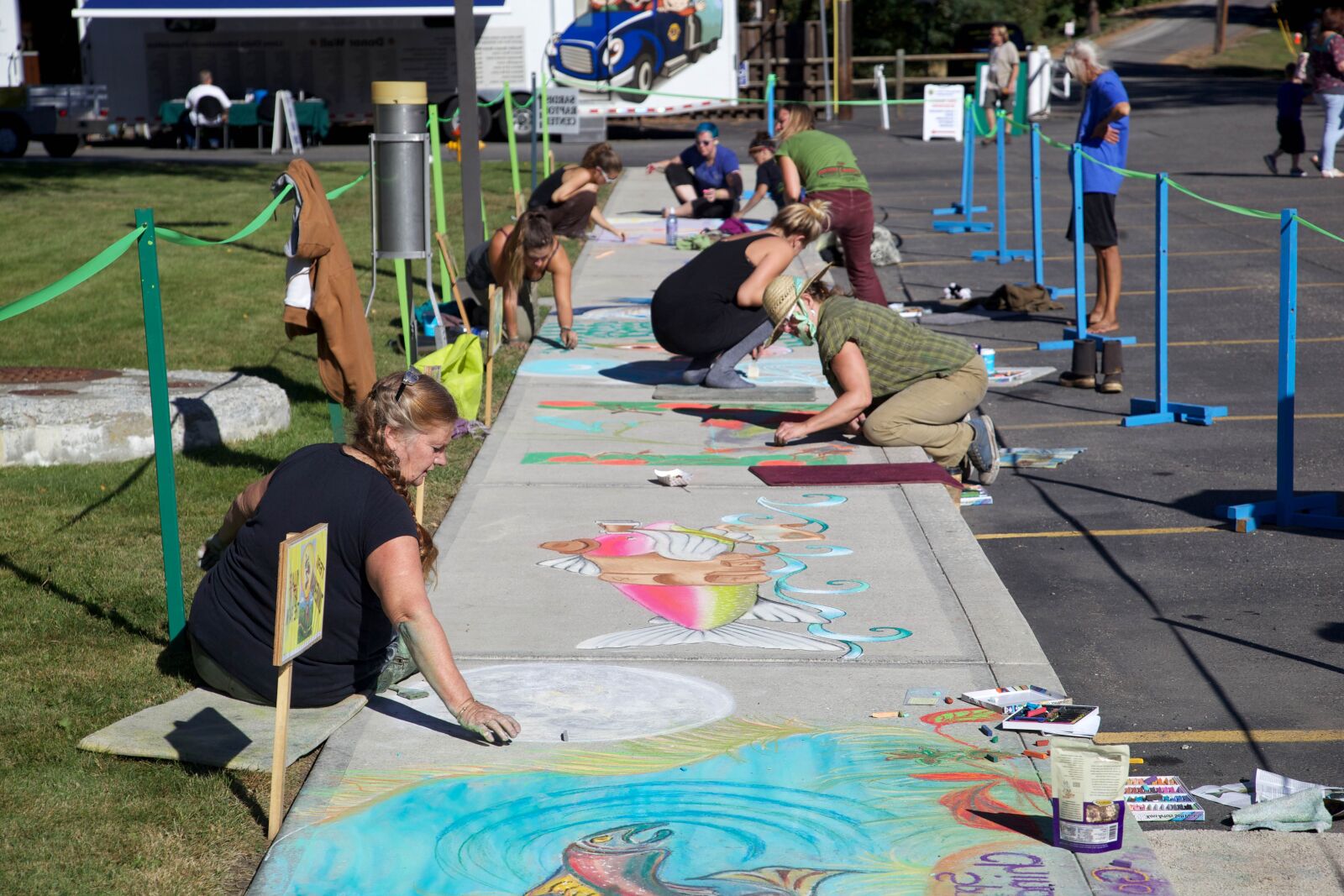 Canon EOS 5D Mark II sample photo. Sidewalk, painting, art, painting photography