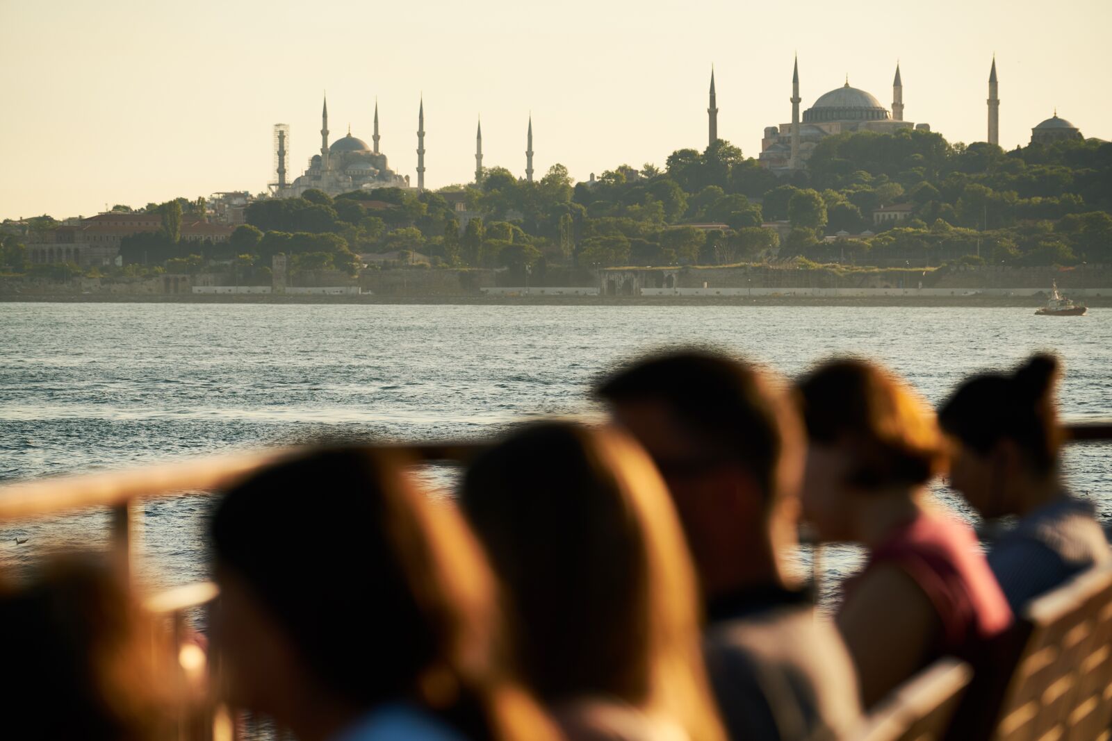 Sony a7R II + Sony FE 70-200mm F4 G OSS sample photo. People, landscape, mosques photography