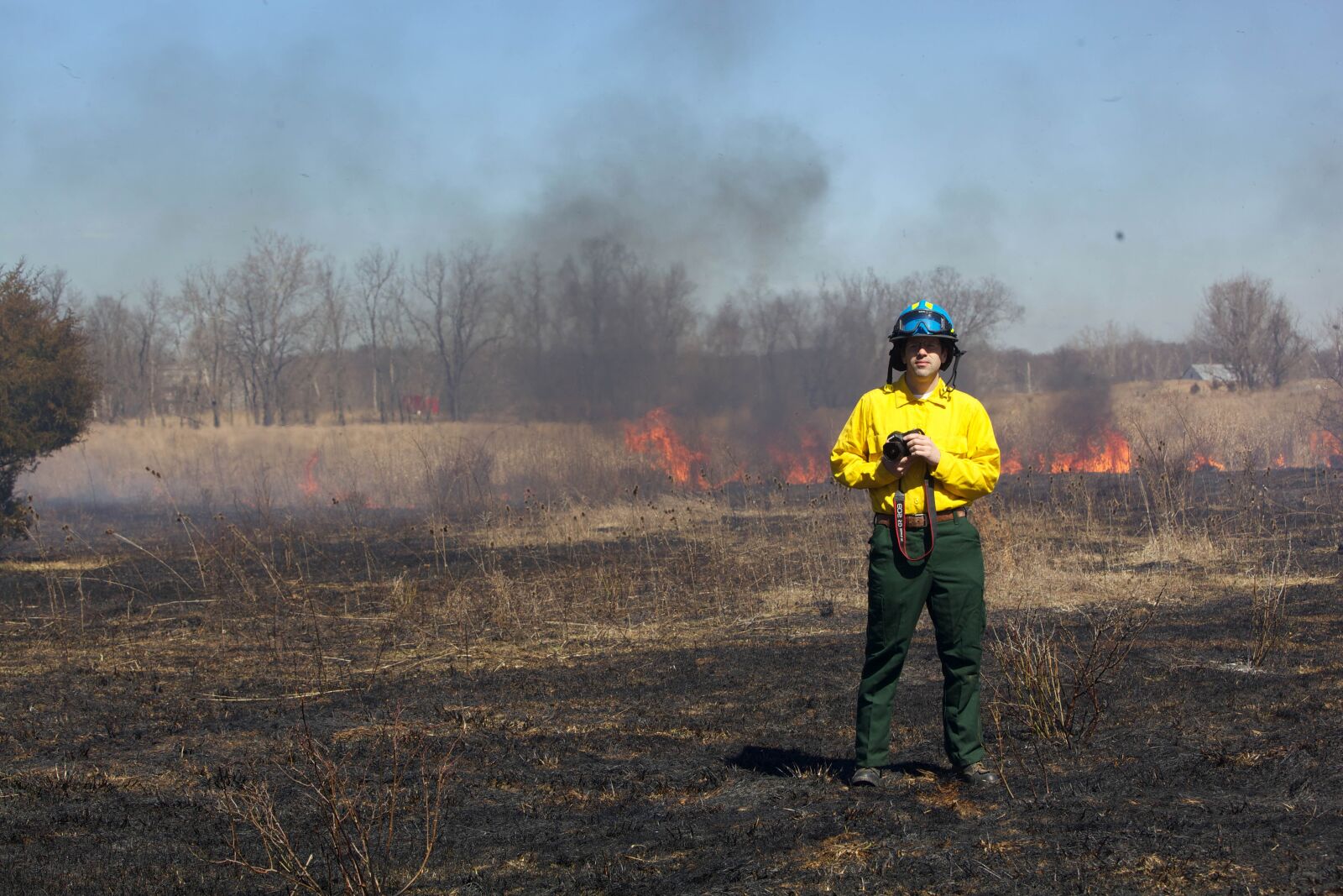 Canon EOS 5D Mark II sample photo. Firefighter, photographer, fire photography
