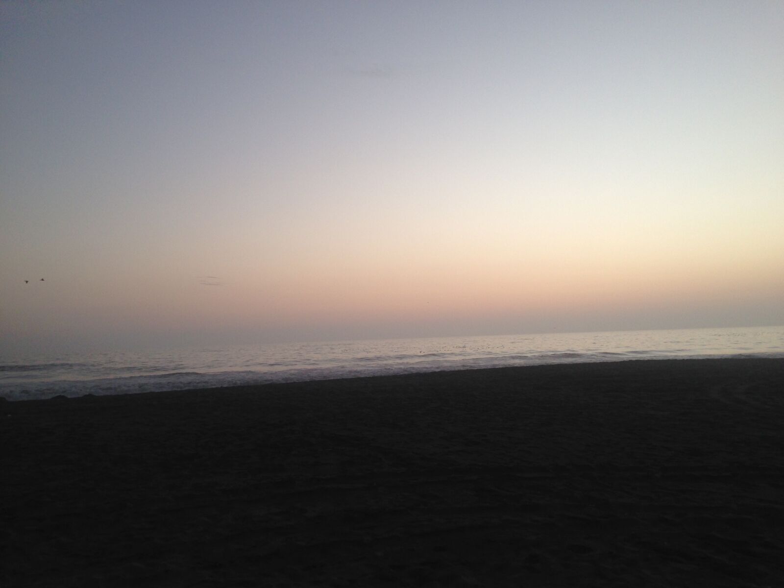 iPhone 5 back camera 4.12mm f/2.4 sample photo. Lima, peru, beach photography