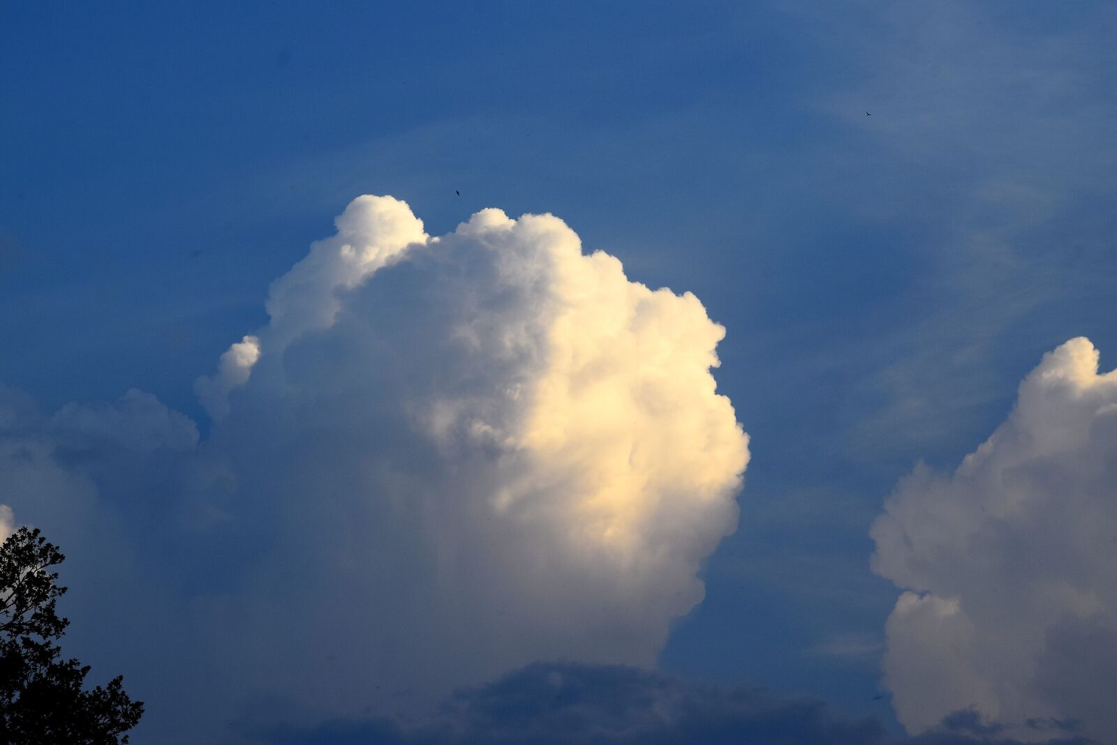 Nikon D3300 sample photo. Clouds, thunder, sky photography