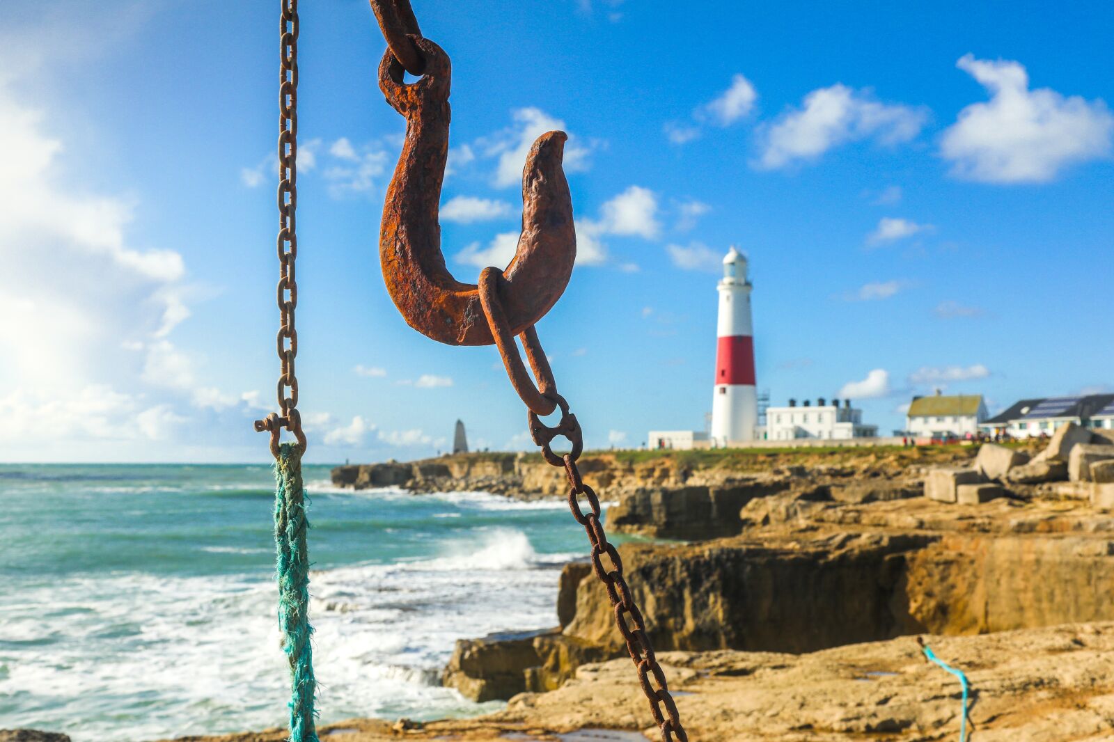 Canon EOS 5D Mark IV sample photo. Coast, ocean, chain photography