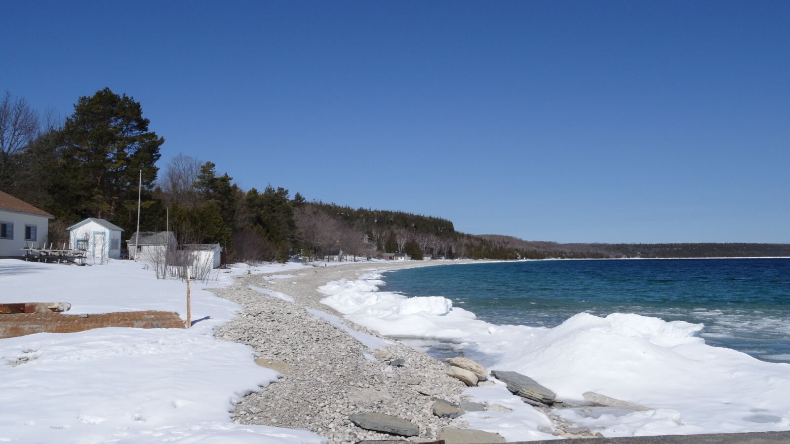 Sony Cyber-shot DSC-HX50V sample photo. Cold water, ice, winter photography