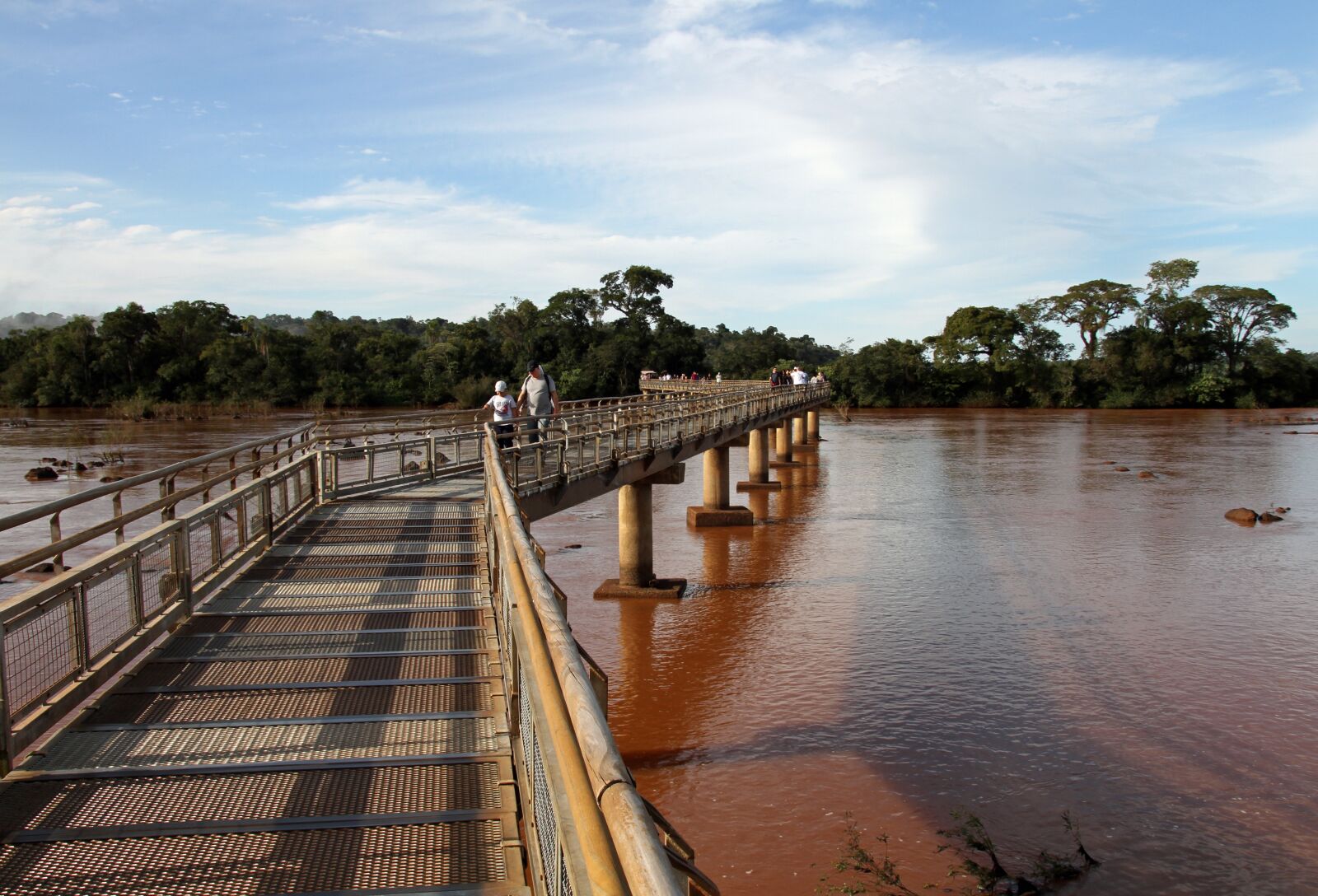 Canon EOS 7D sample photo. Runway, iguazú falls, argentina photography
