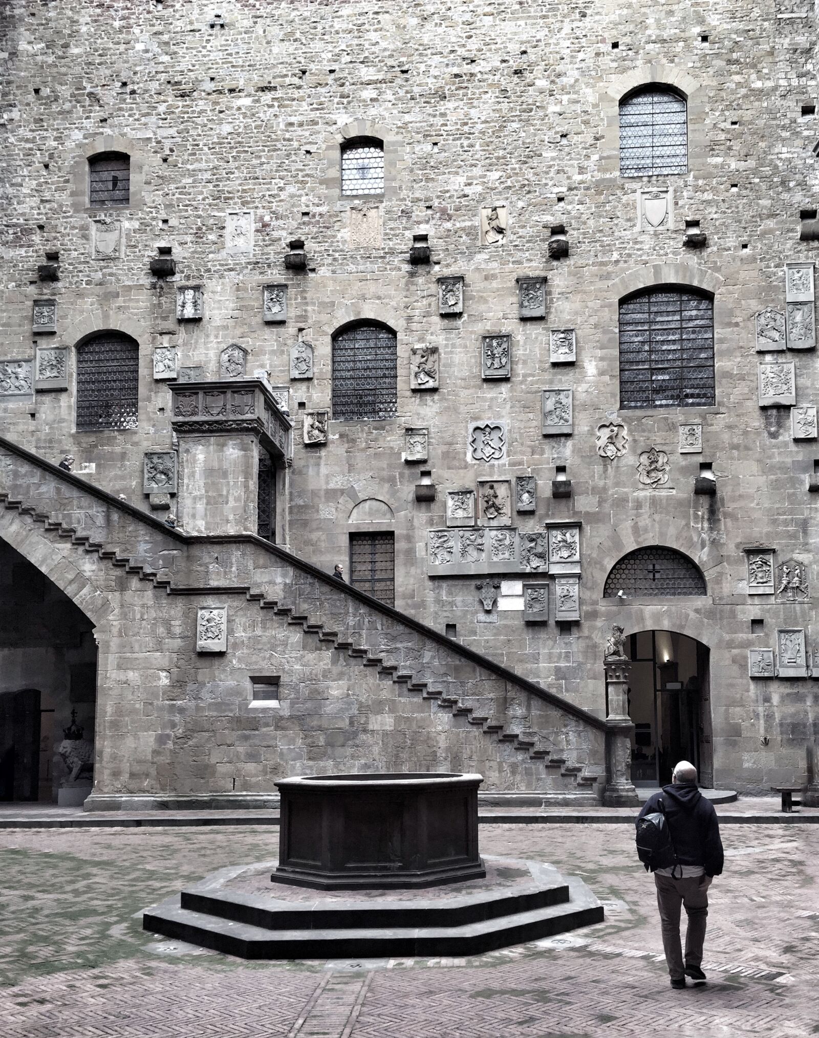 Apple iPhone 6 sample photo. Bargello museum, florence, italy photography