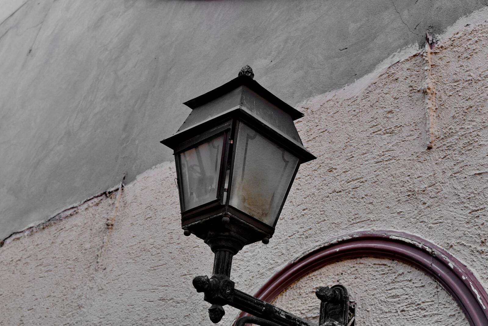 Nikon D5500 sample photo. Cast iron, lantern, wall photography