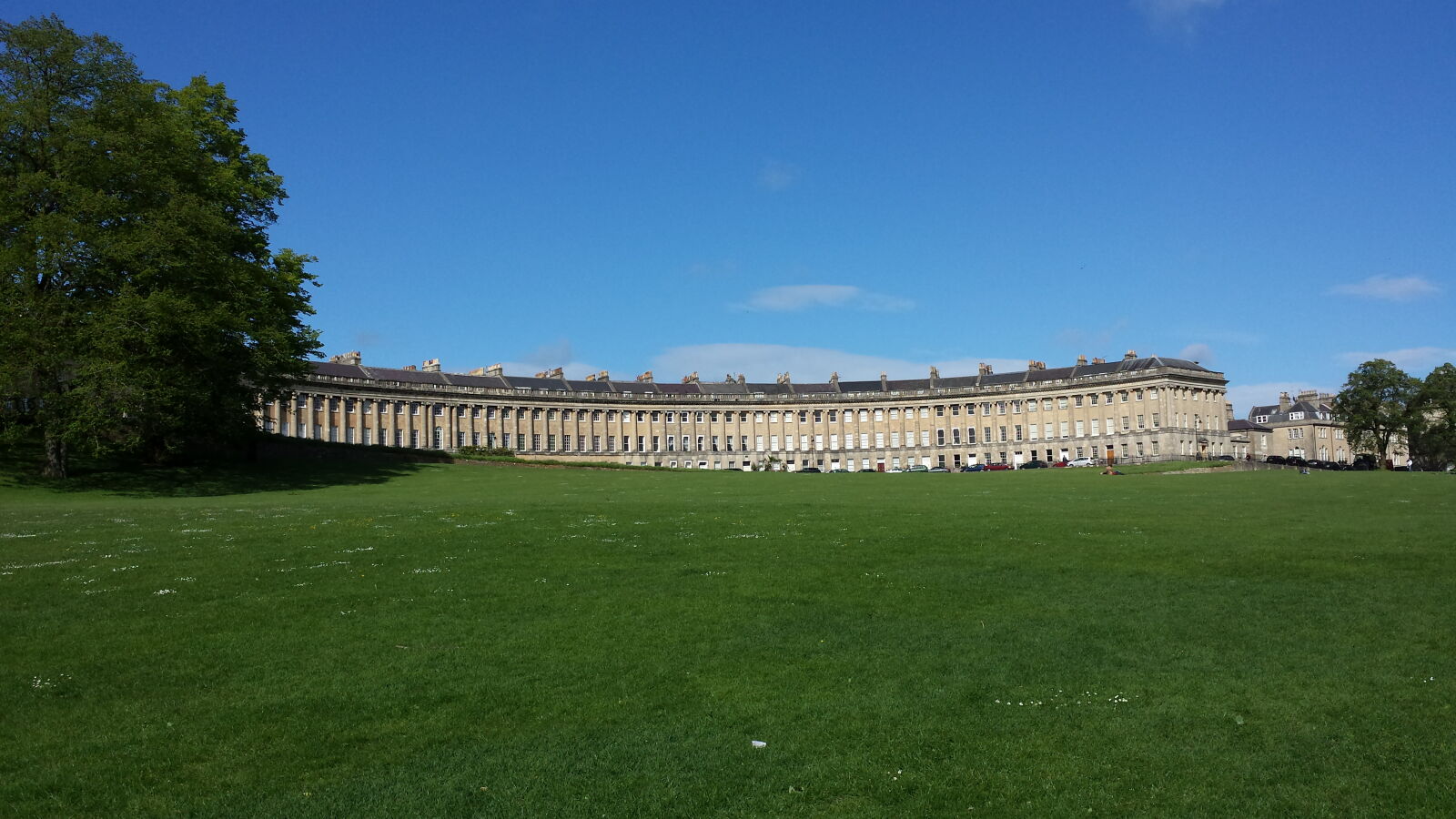 Samsung Galaxy S4 sample photo. Royal, crescent, bath, uk photography
