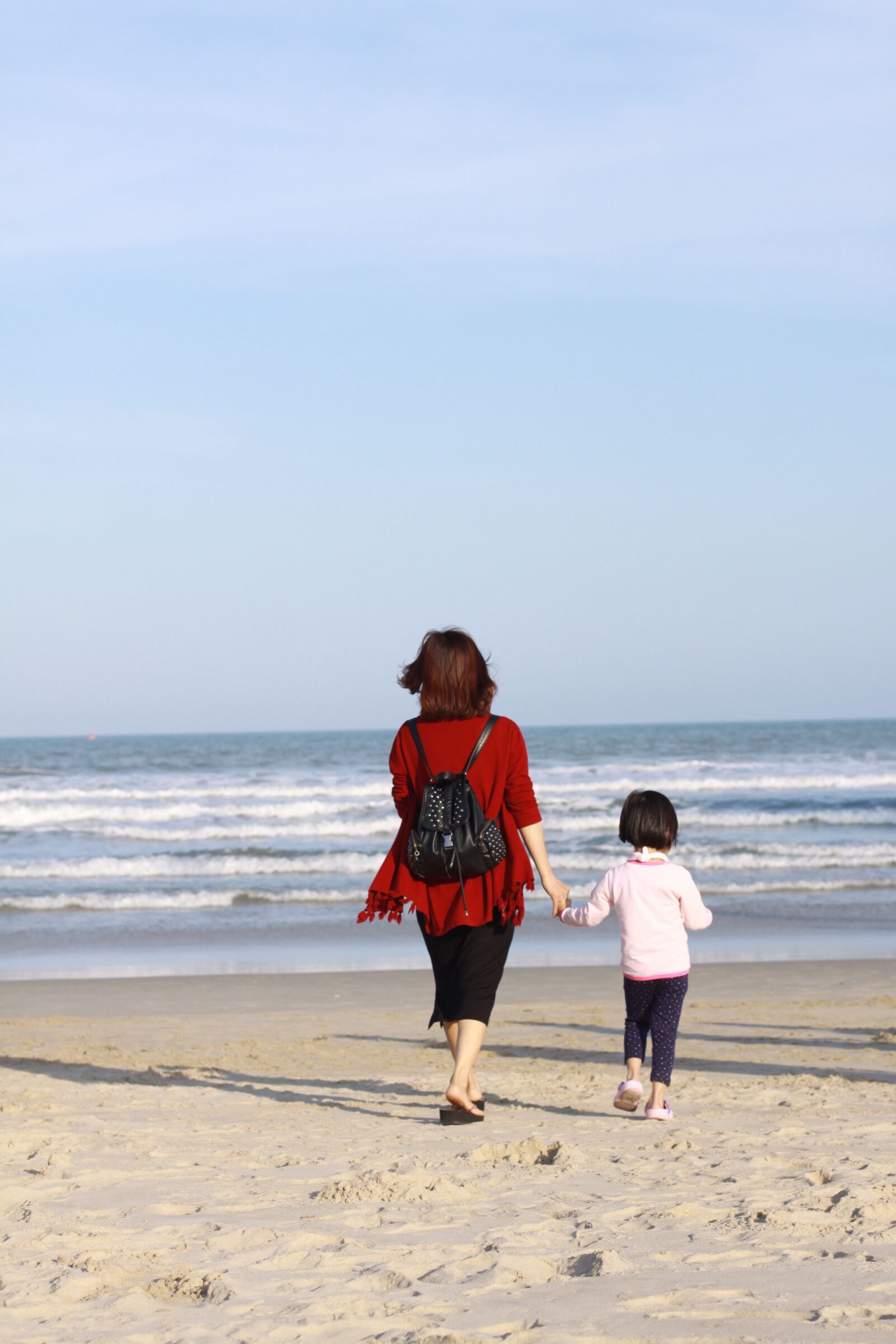 Canon EOS 50D sample photo. Mother, beach, child photography