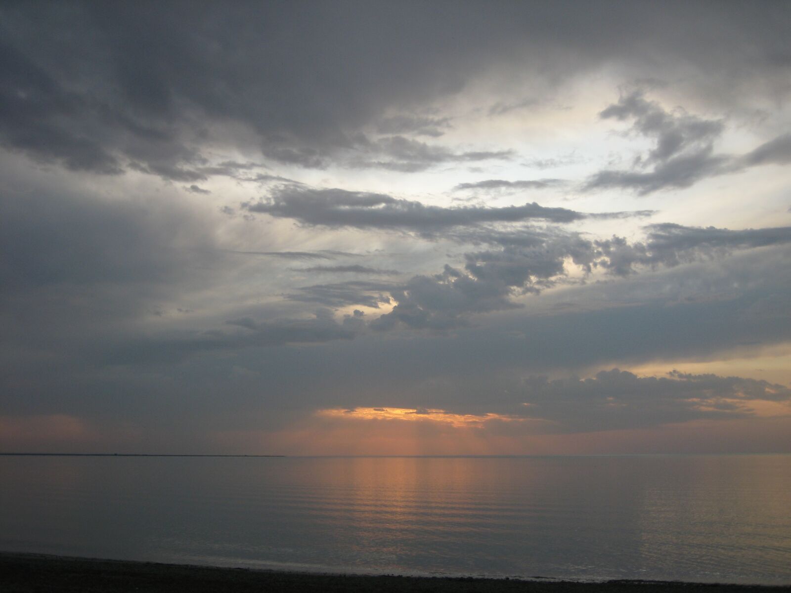 Canon DIGITAL IXUS 70 sample photo. Sea, sunset, clouds photography