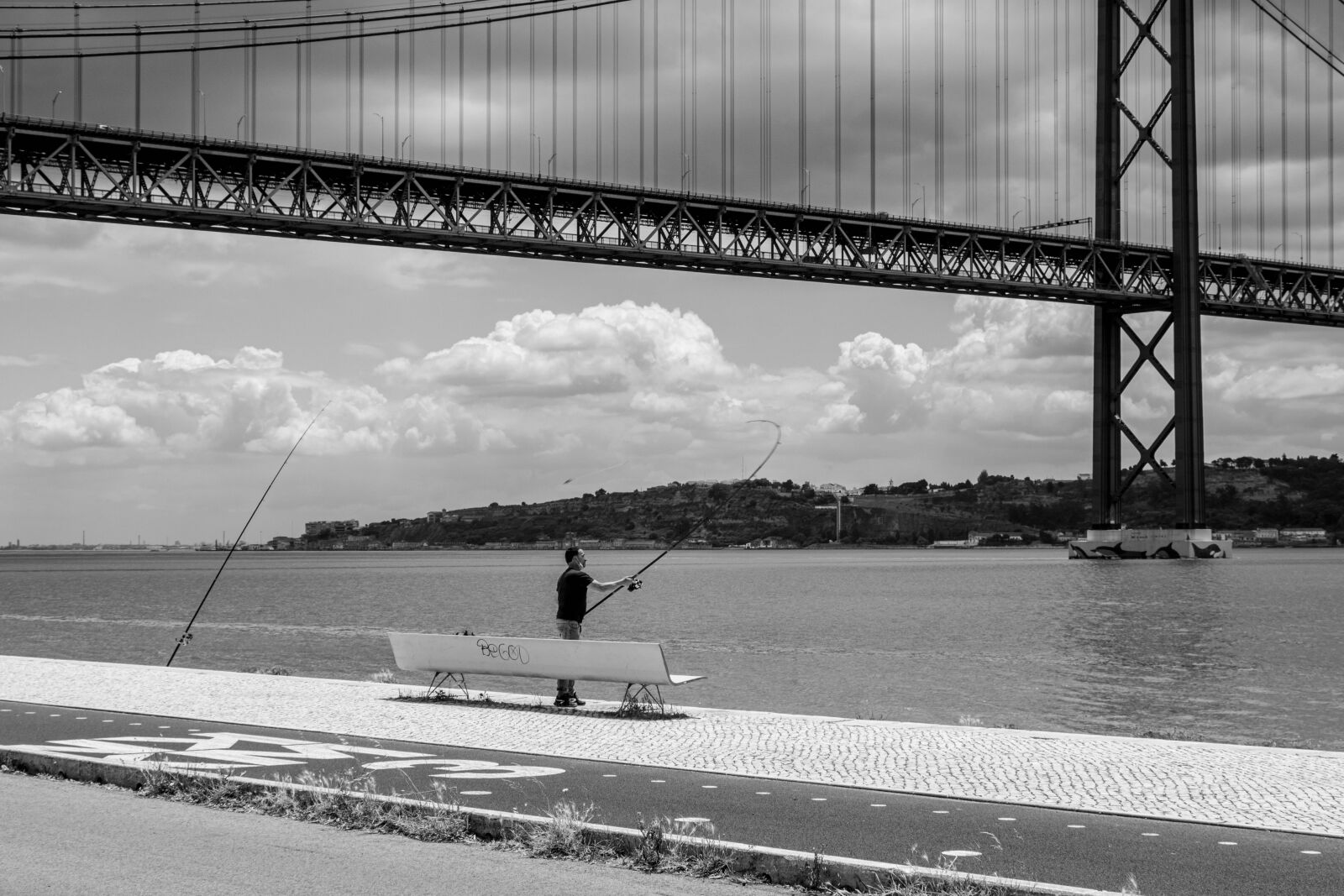 Canon EOS 750D (EOS Rebel T6i / EOS Kiss X8i) sample photo. Lisbon, bridge of the photography