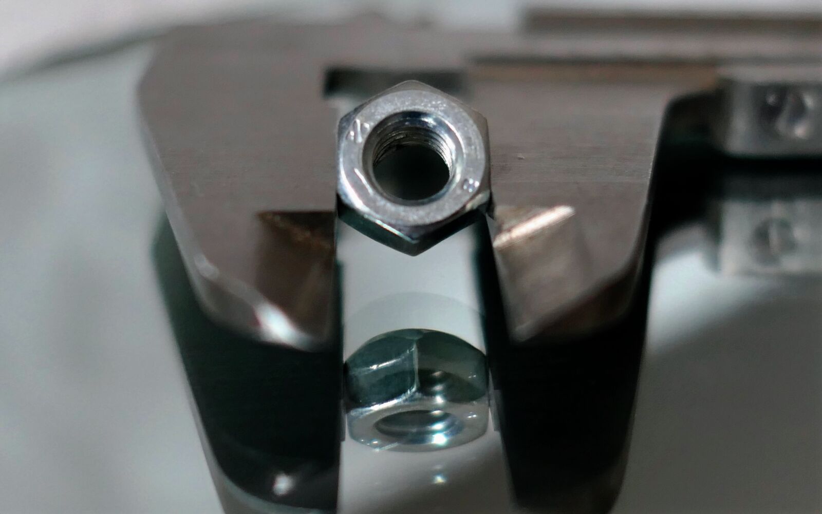 Panasonic Lumix DMC-LX10 (Lumix DMC-LX15) sample photo. Measure, calliper, tool photography
