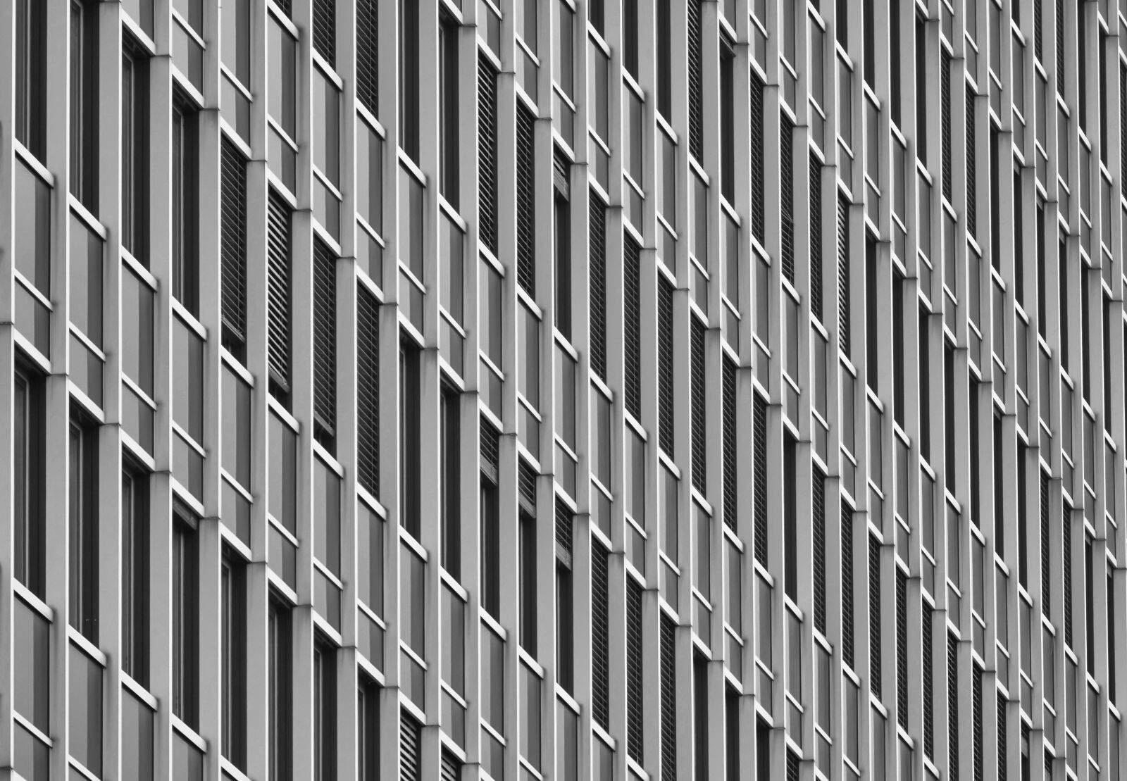 Panasonic Lumix DMC-FZ1000 sample photo. Facade, house, architecture photography
