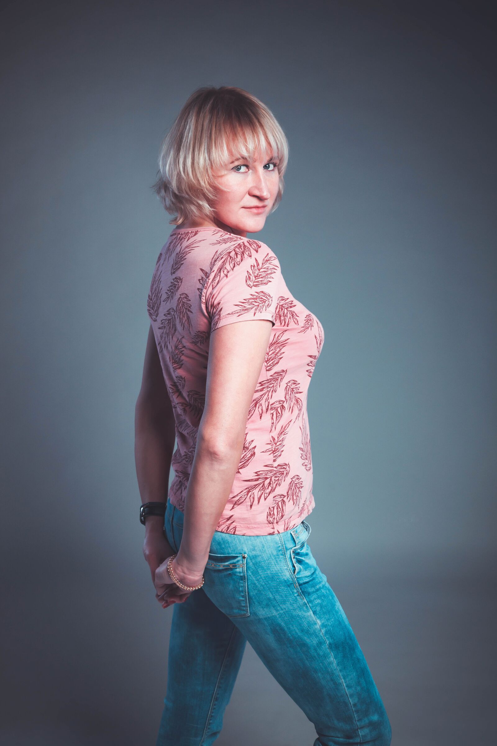 Canon EOS 5D Mark II sample photo. Girl, blonde, model photography