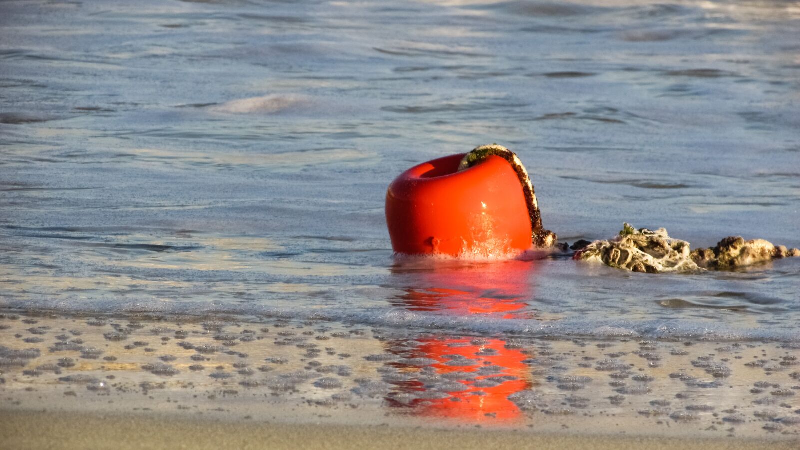 Canon PowerShot SX400 IS sample photo. Buoy, orange, sea photography