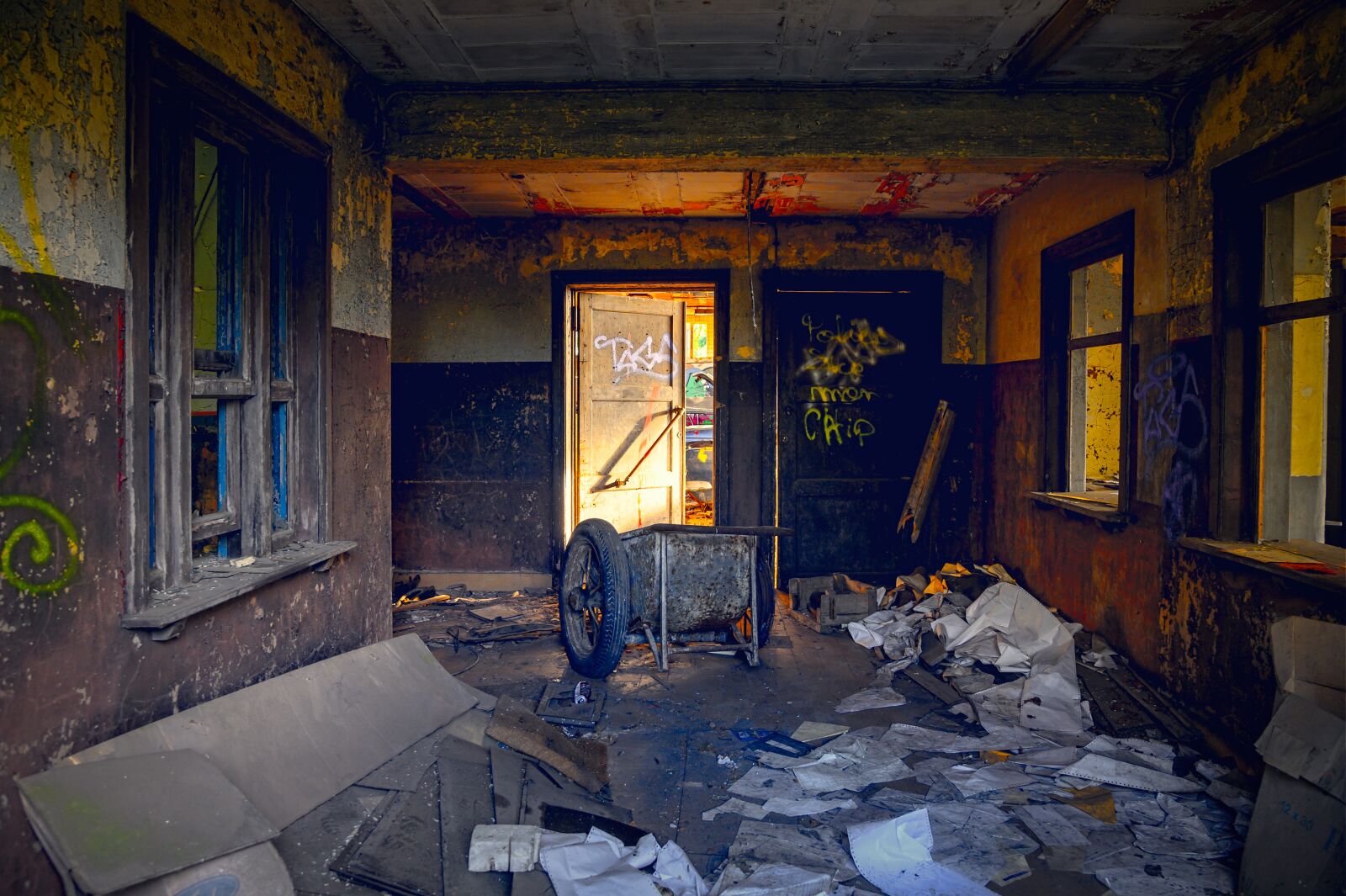 Nikon Z6 sample photo. Lost places, space, room photography
