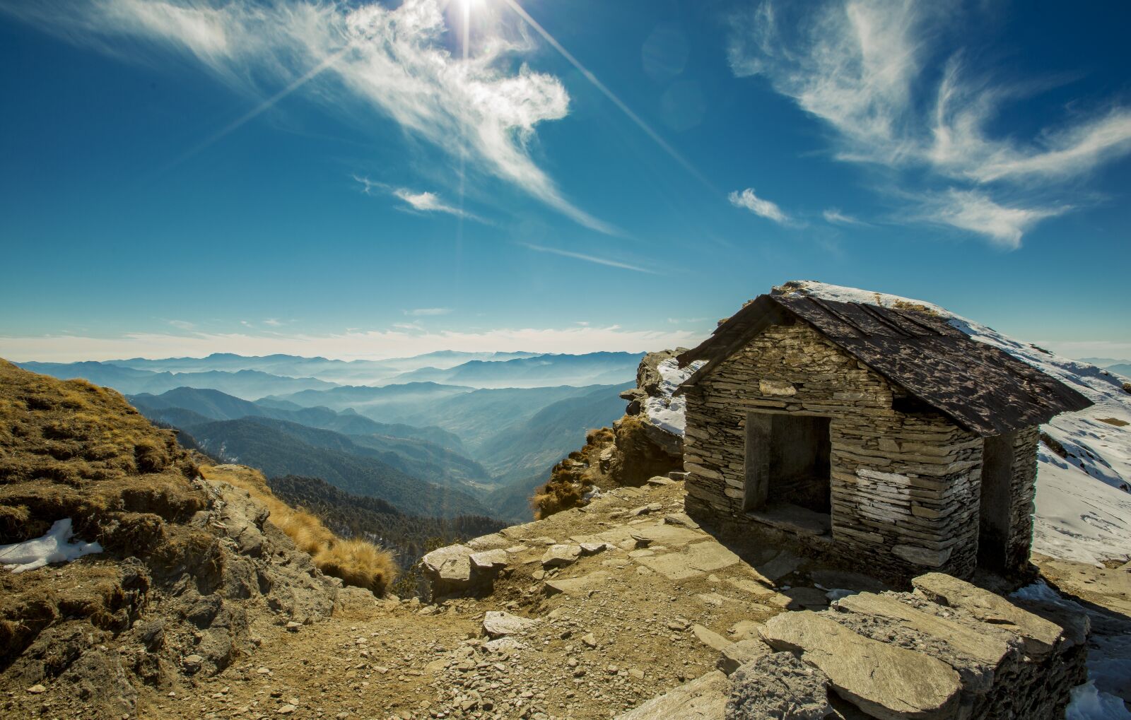 Canon EF 16-35mm F2.8L II USM sample photo. House, mountain range, mountains photography