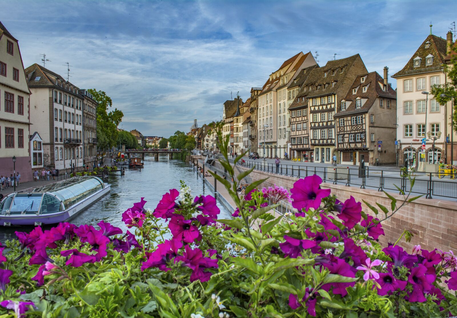 Nikon D5200 sample photo. Strasbourg, france, german photography