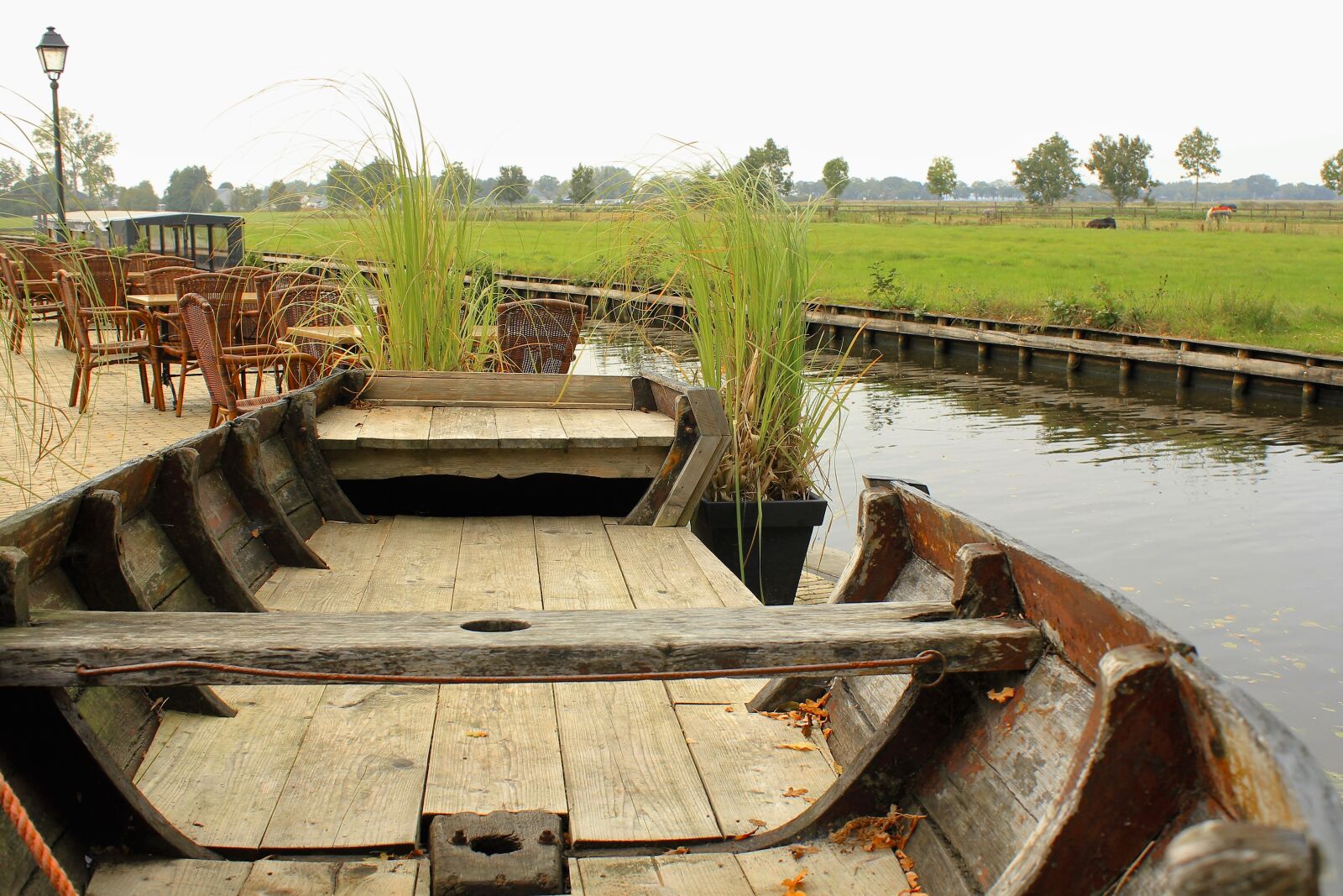 Canon EOS 550D (EOS Rebel T2i / EOS Kiss X4) sample photo. Fishing boat, zille, kahn photography