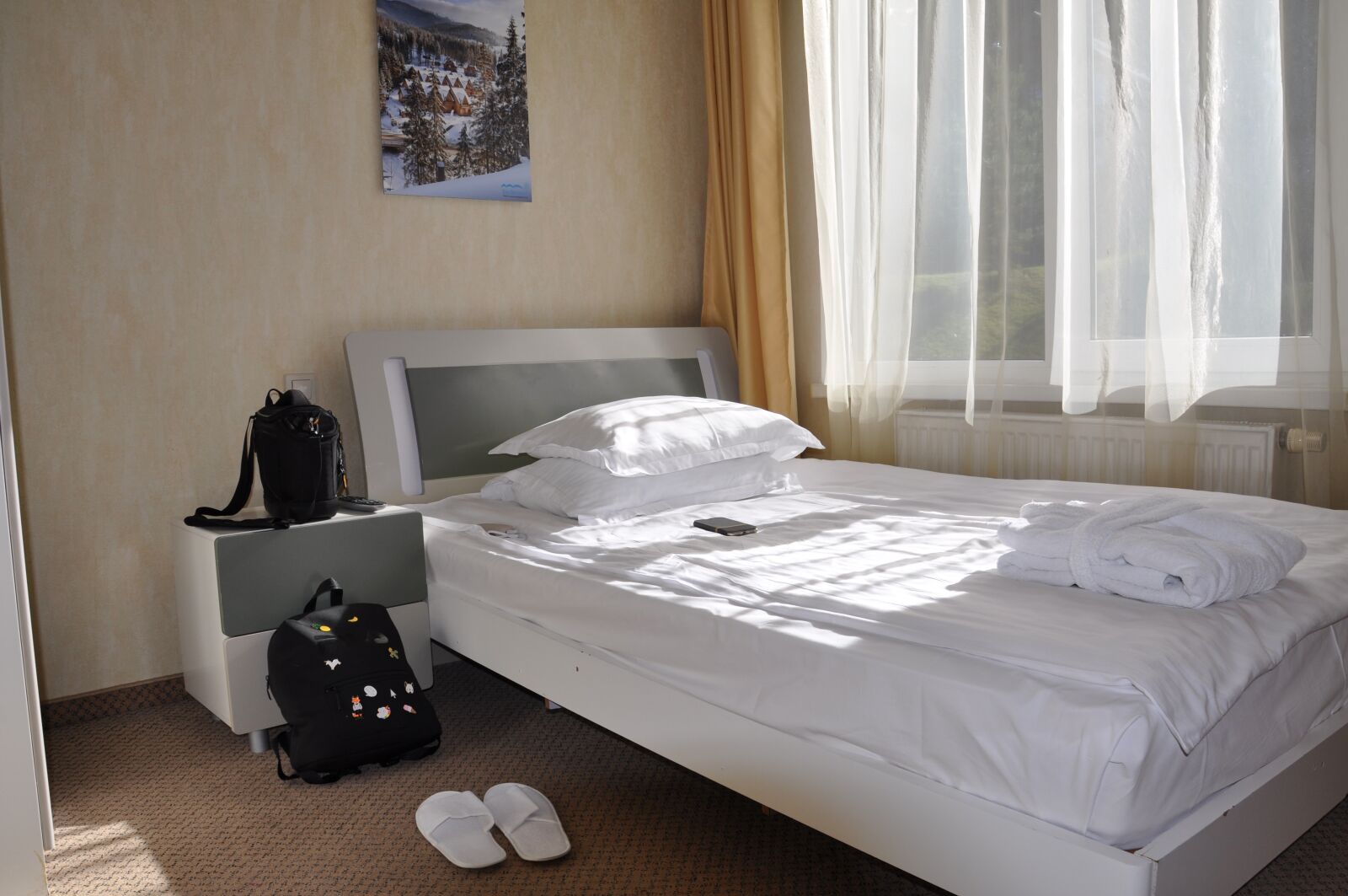 Nikon D90 sample photo. Bed, number, bedroom photography