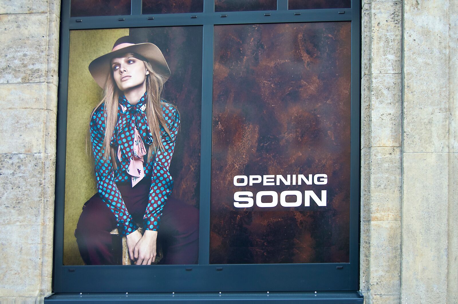 Nikon D3200 sample photo. Window, poster, announcement photography