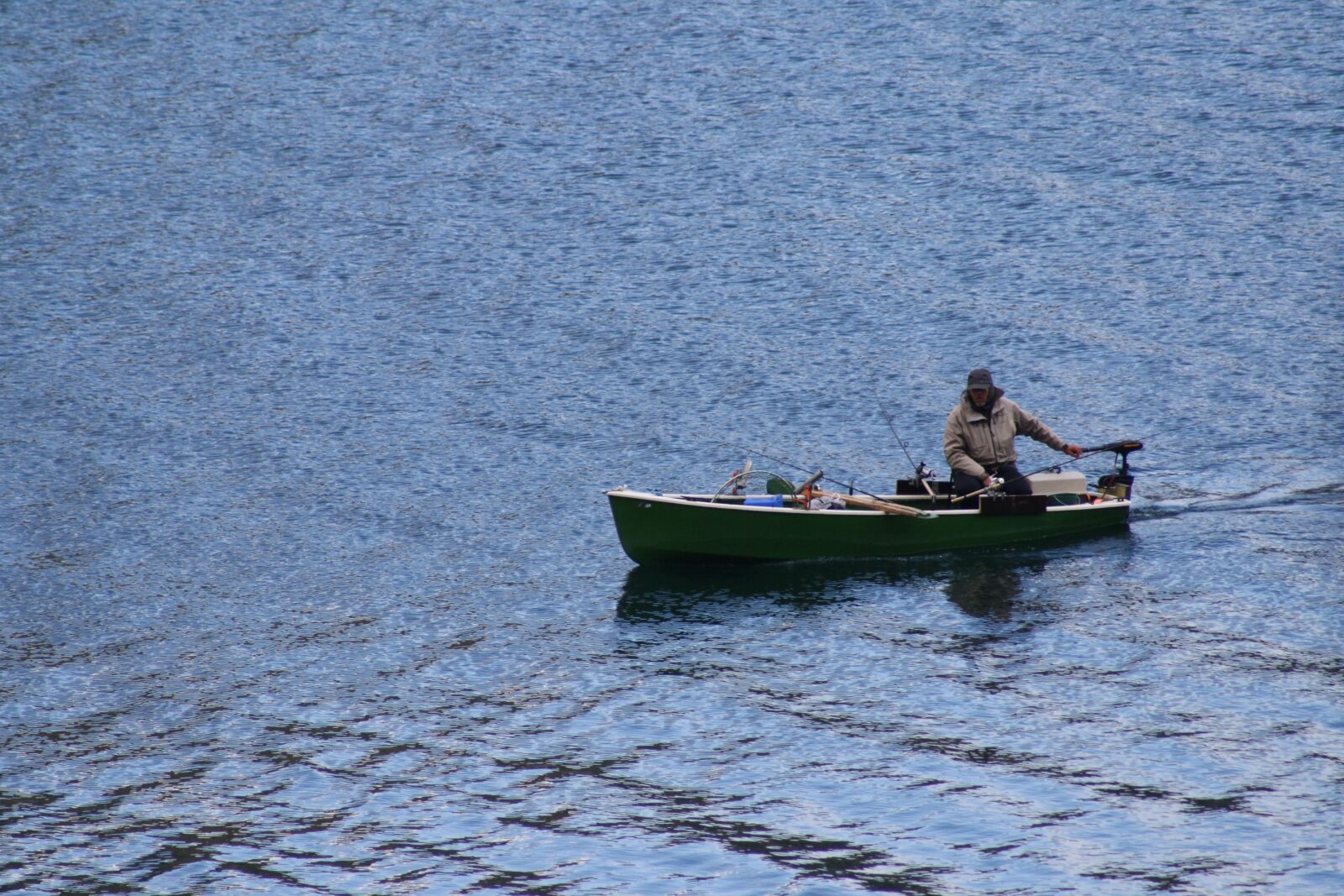 Canon EOS 1000D (EOS Digital Rebel XS / EOS Kiss F) sample photo. Achensee, fisherman, lake photography