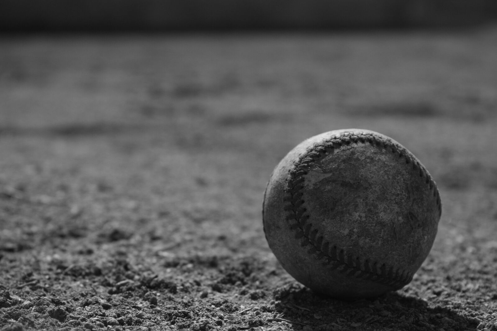 Canon EOS 450D (EOS Rebel XSi / EOS Kiss X2) sample photo. Baseball, ball, court photography