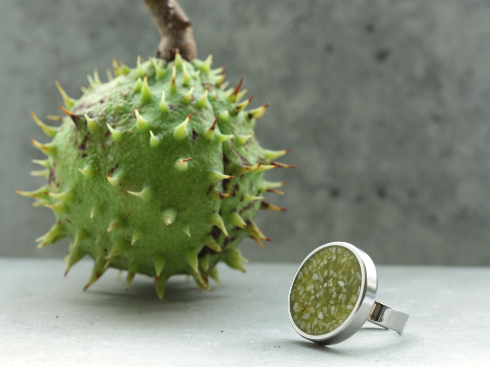 Canon EOS 700D (EOS Rebel T5i / EOS Kiss X7i) sample photo. Fashion, ring, design photography