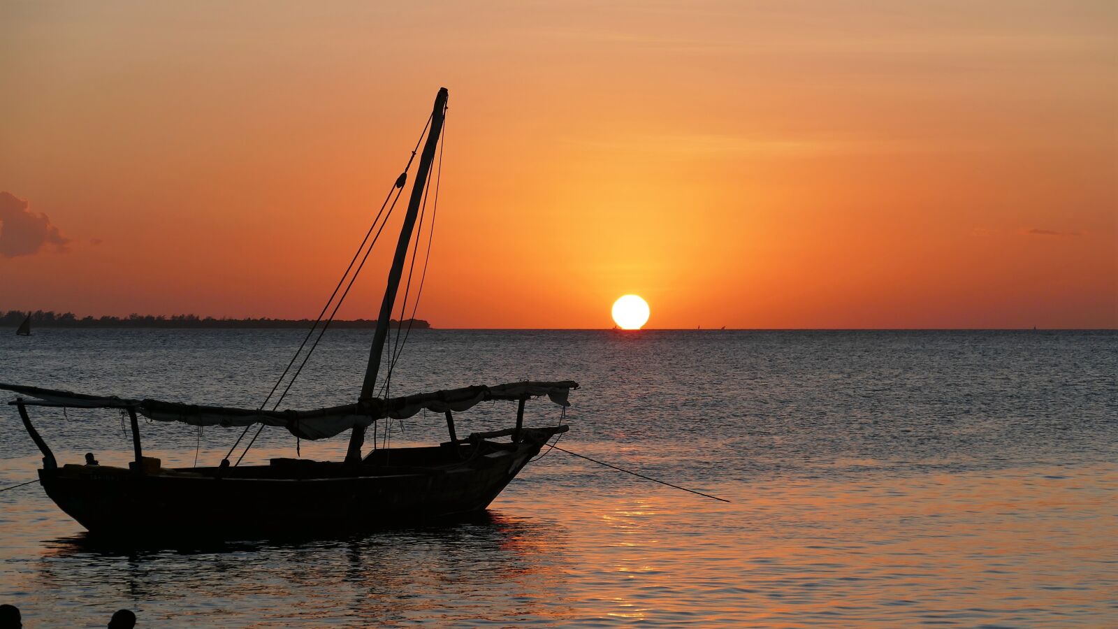 Leica V-Lux (Typ 114) sample photo. Mood, romantic, sunset photography
