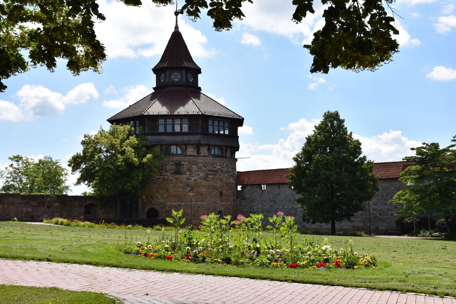 Nikon D7200 sample photo. Esslingen, castle, castle wall photography