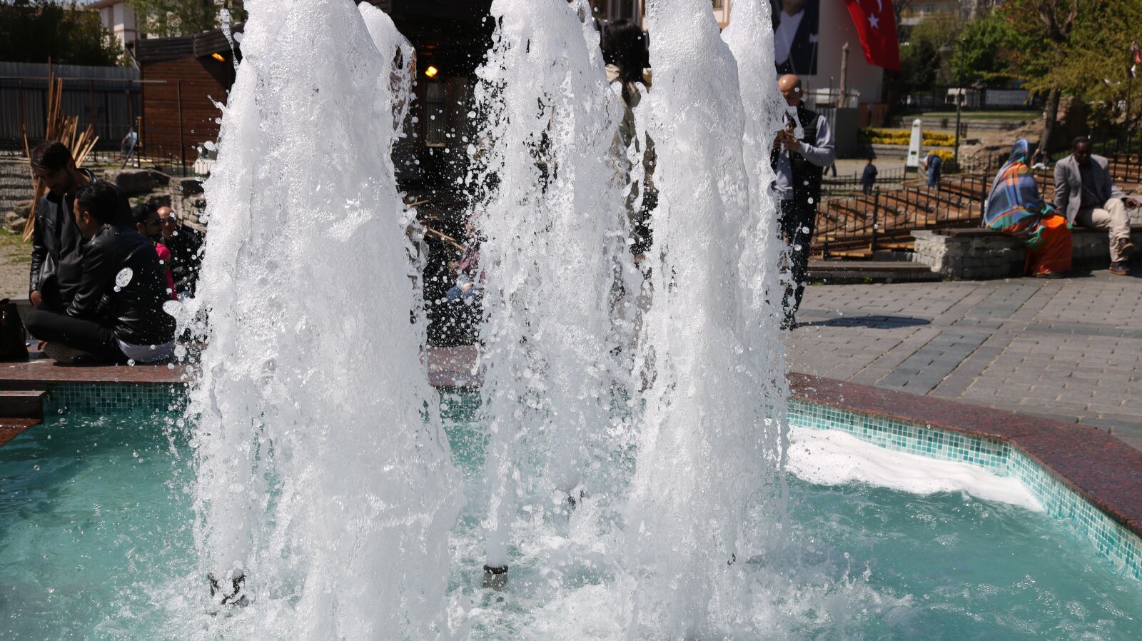 Canon EOS 750D (EOS Rebel T6i / EOS Kiss X8i) sample photo. Body of water, cold photography