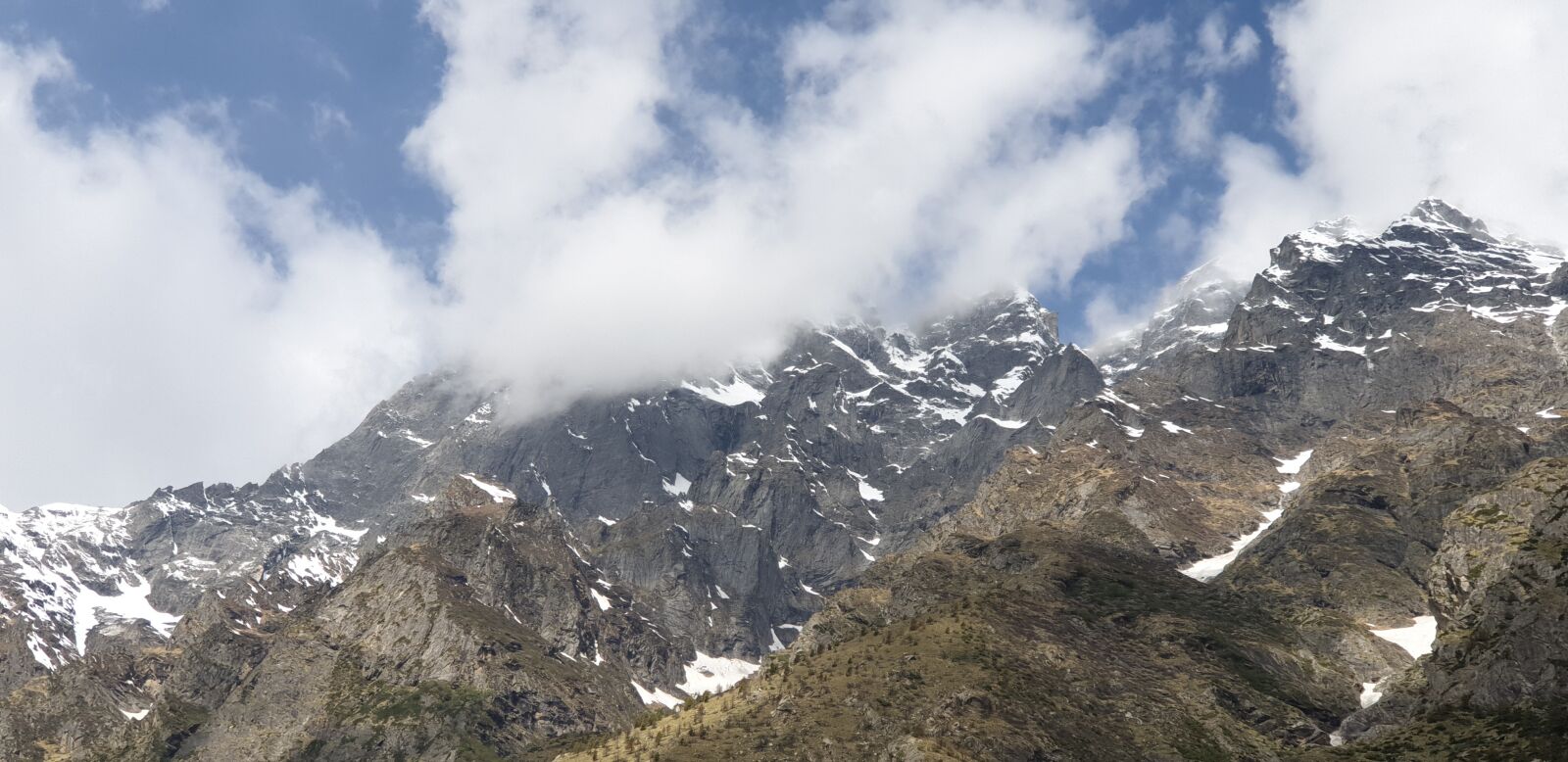 Samsung SM-G965F sample photo. Mountains sky, hills, sky photography