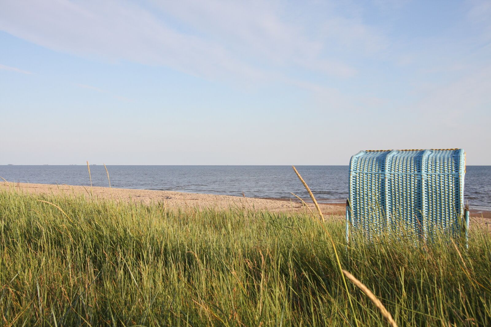 Canon EOS 40D sample photo. Beach, beach chair, sea photography