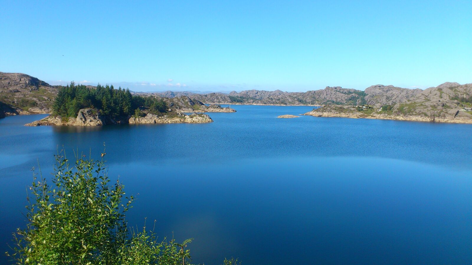 Sony Ericsson Xperia Arc sample photo. Waters, nature, travel photography