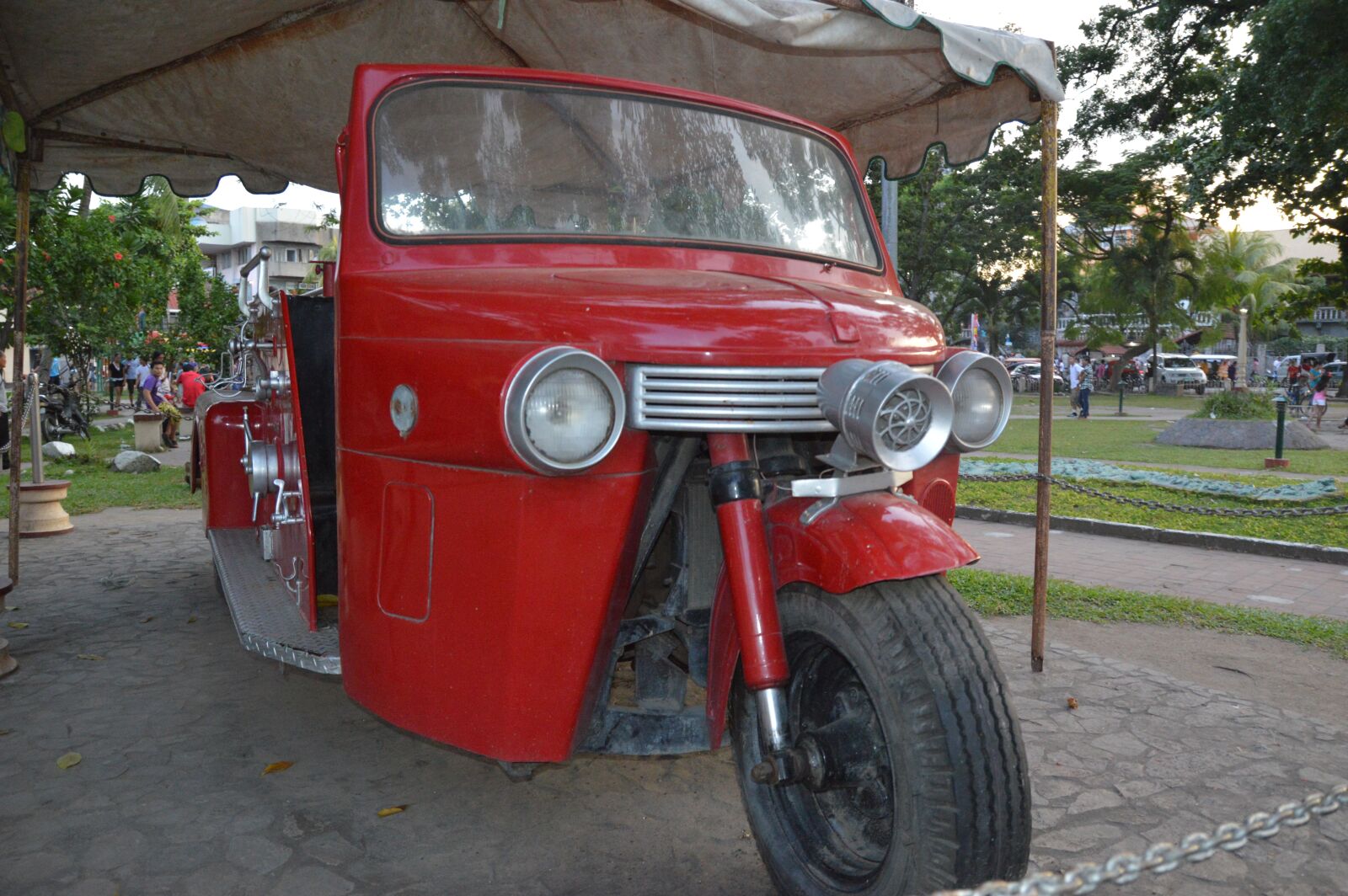 Nikon D3200 sample photo. Vehicles, classic, car photography