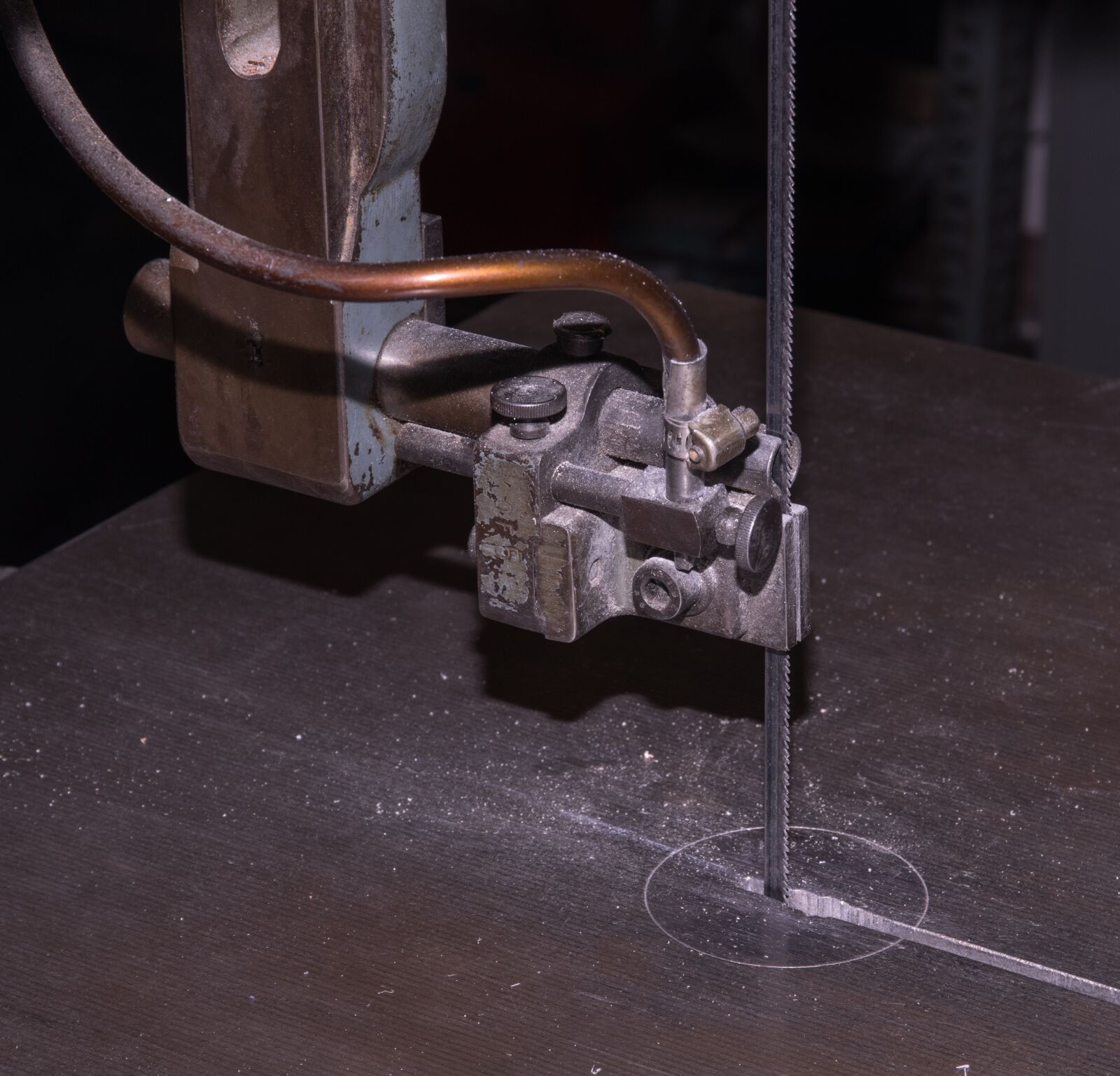 Pentax K-3 sample photo. Band saw, metal construction photography
