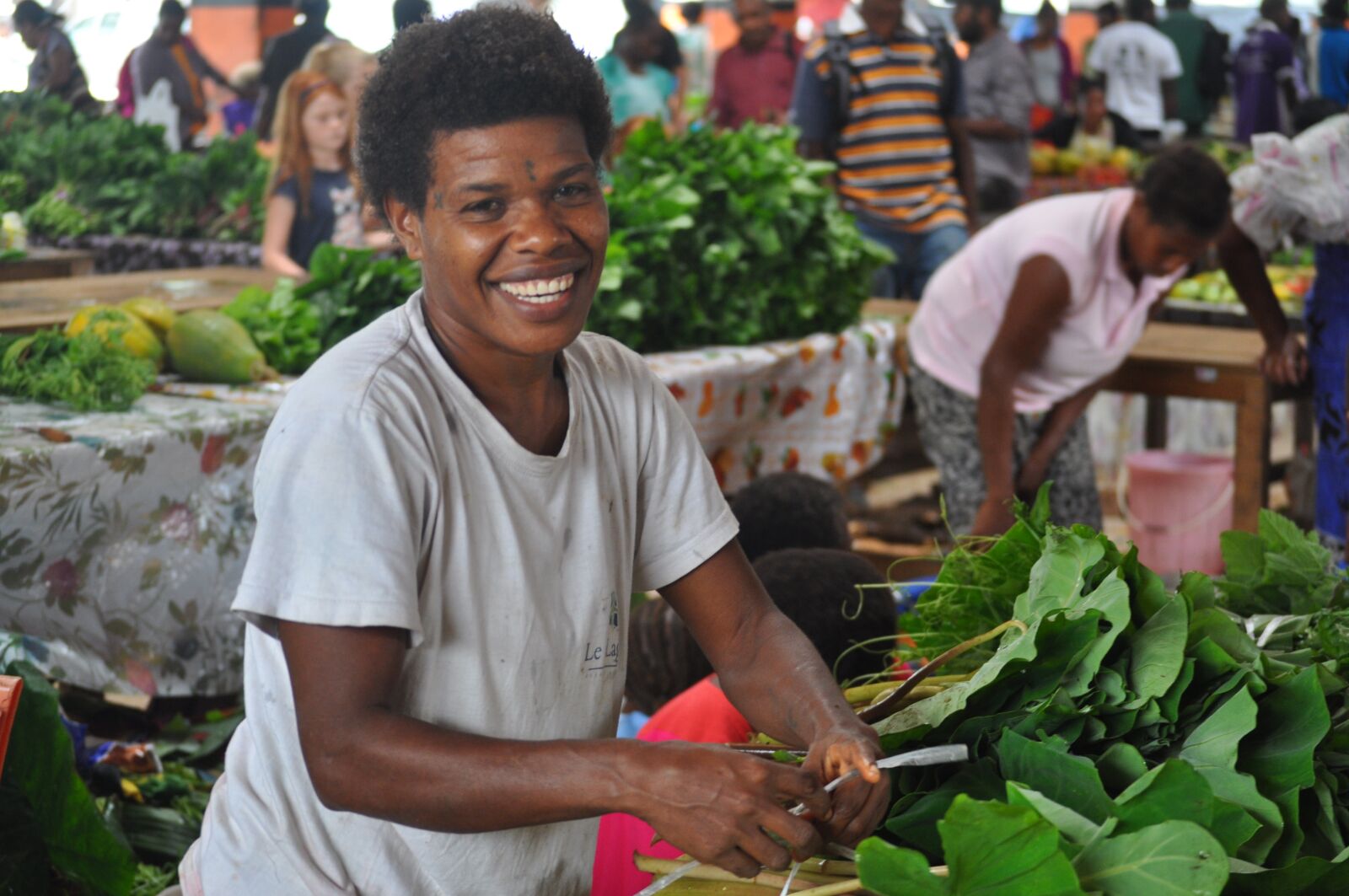 Nikon D5000 sample photo. Market, port vila, woman photography