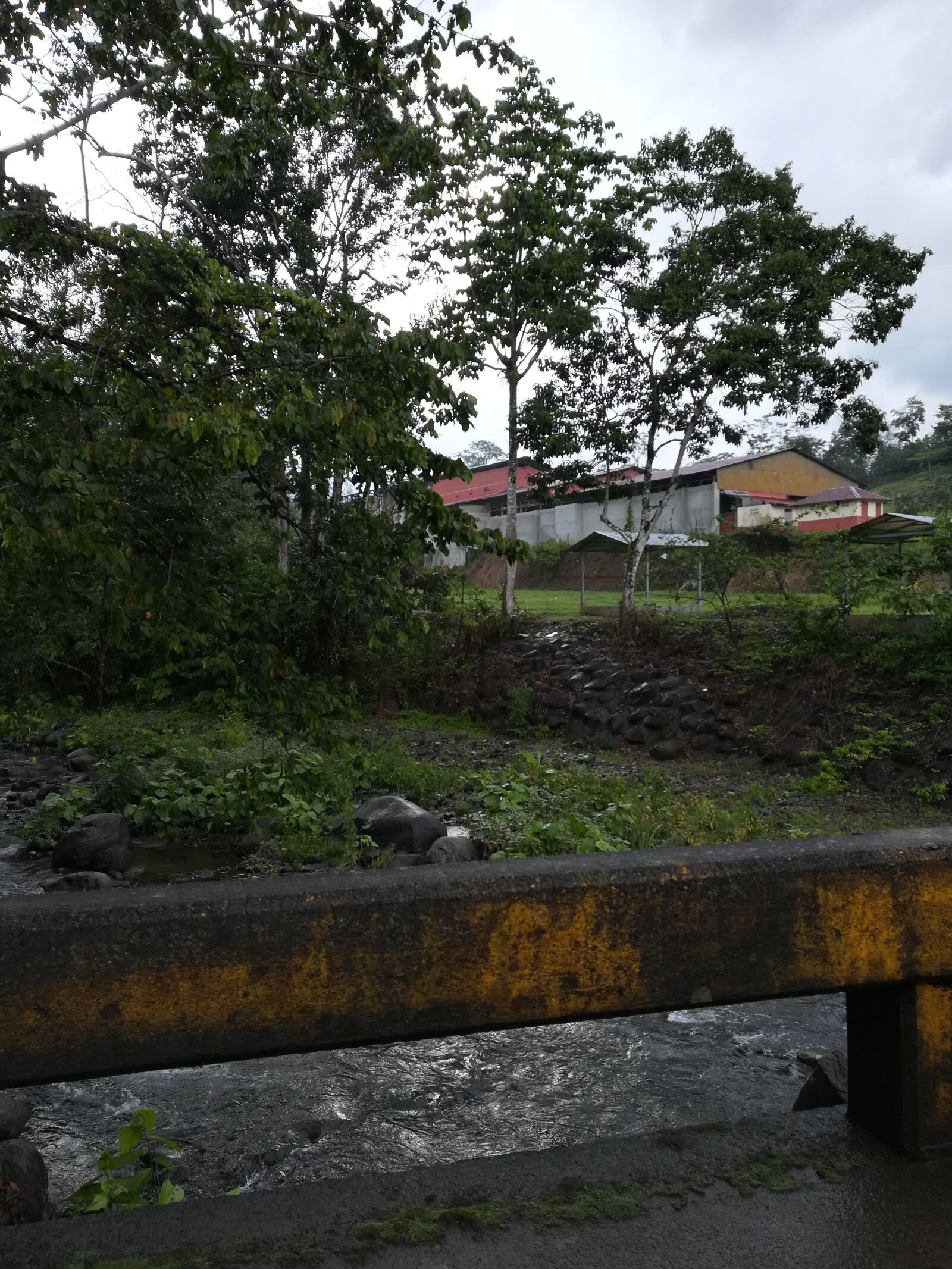 HUAWEI P10 lite sample photo. Field, bridge, rural photography
