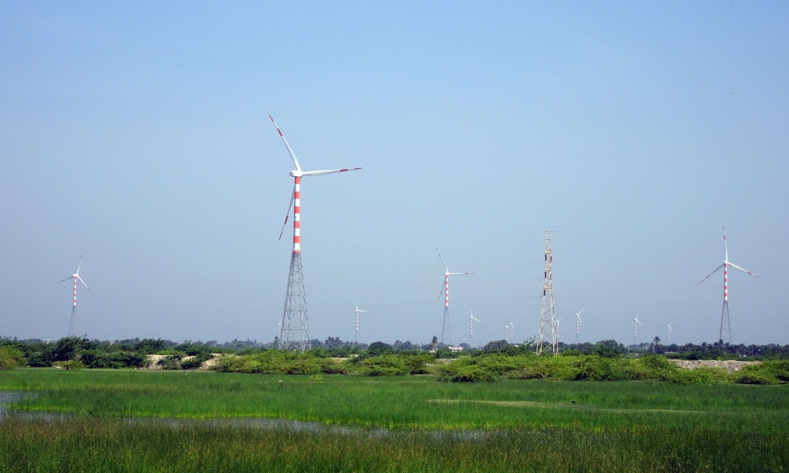 Sony Cyber-shot DSC-HX90V sample photo. Wind mill, power, turbine photography