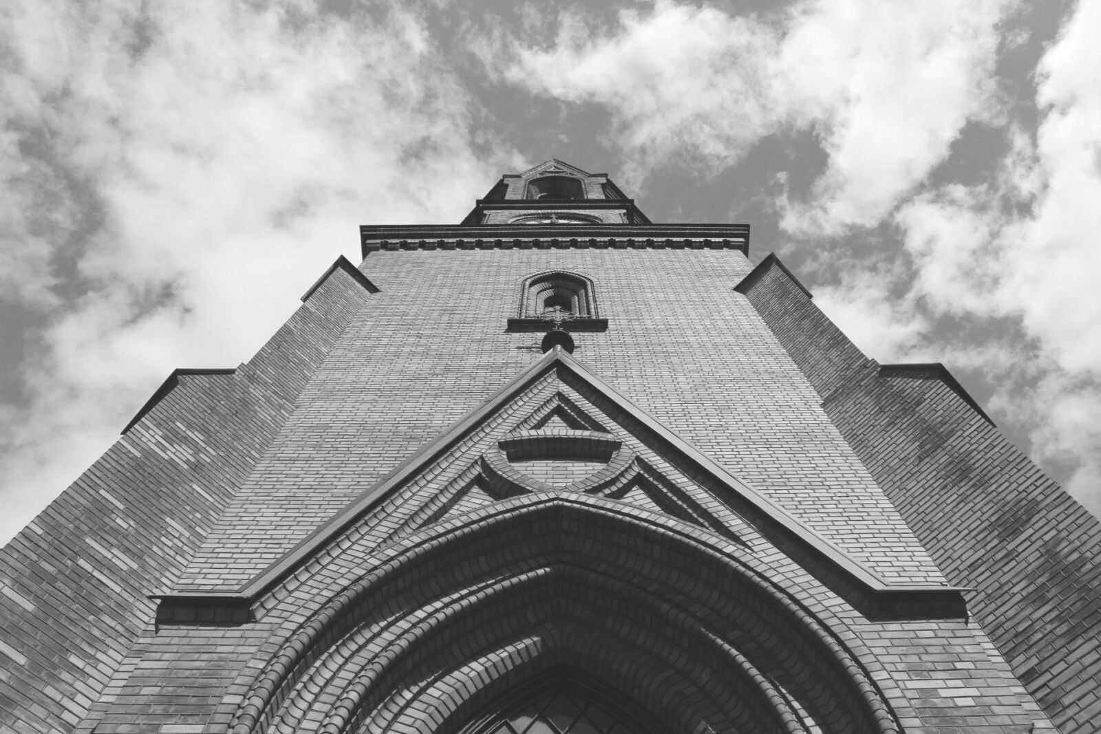 Canon EOS 1200D (EOS Rebel T5 / EOS Kiss X70 / EOS Hi) sample photo. Oslo, norway, church photography