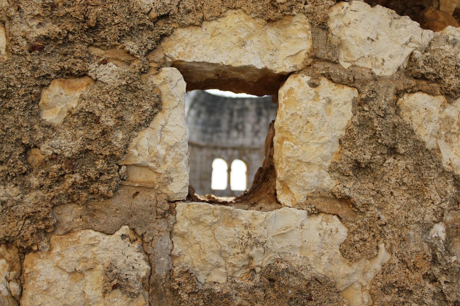 Canon EOS 1300D (EOS Rebel T6 / EOS Kiss X80) sample photo. Silifke, ruins, travel photography