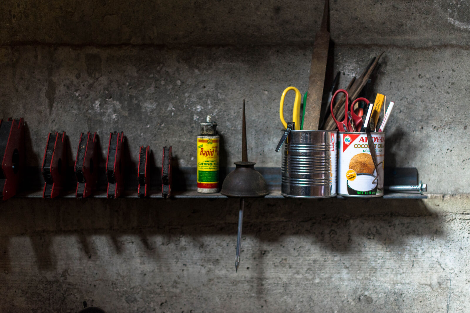 Nikon D600 + Nikon AF-S Nikkor 50mm F1.4G sample photo. Cans, equipment, garage, indoors photography