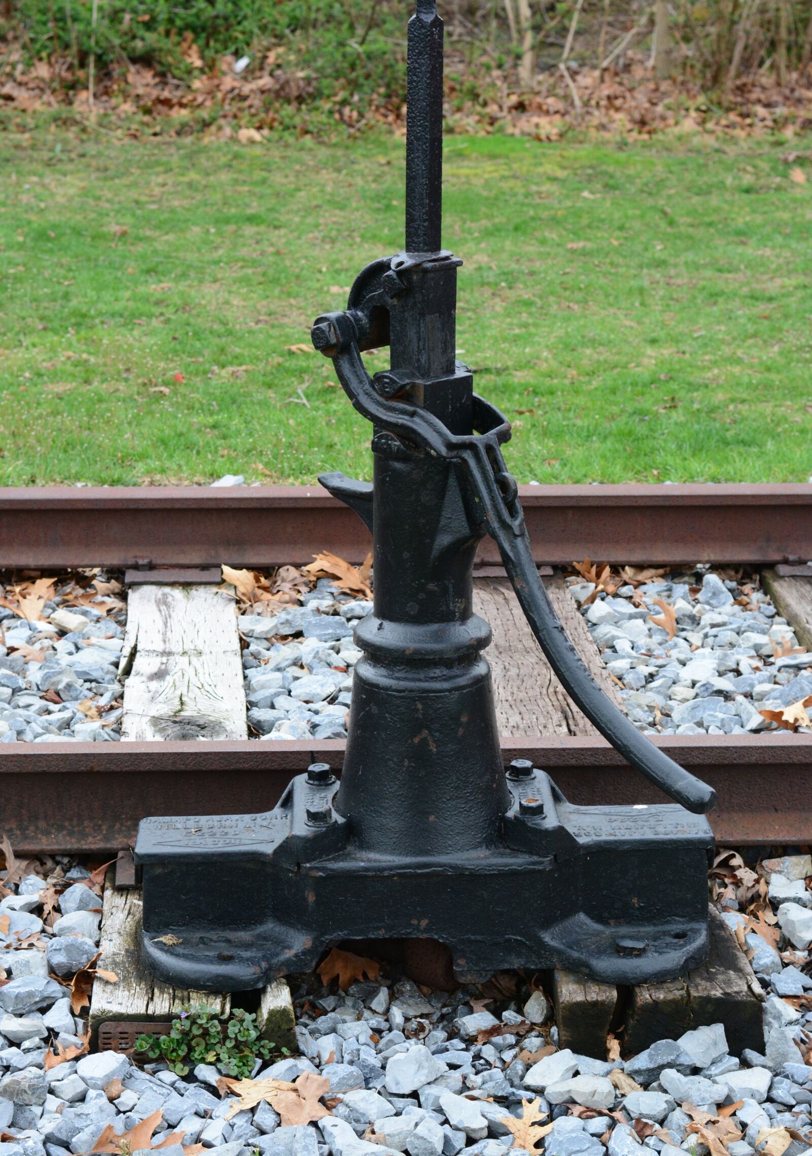 Nikon D5200 sample photo. Train, switch, track photography