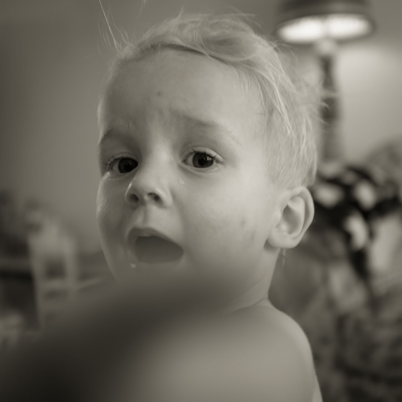 Fujifilm X100T sample photo. Pointing photography